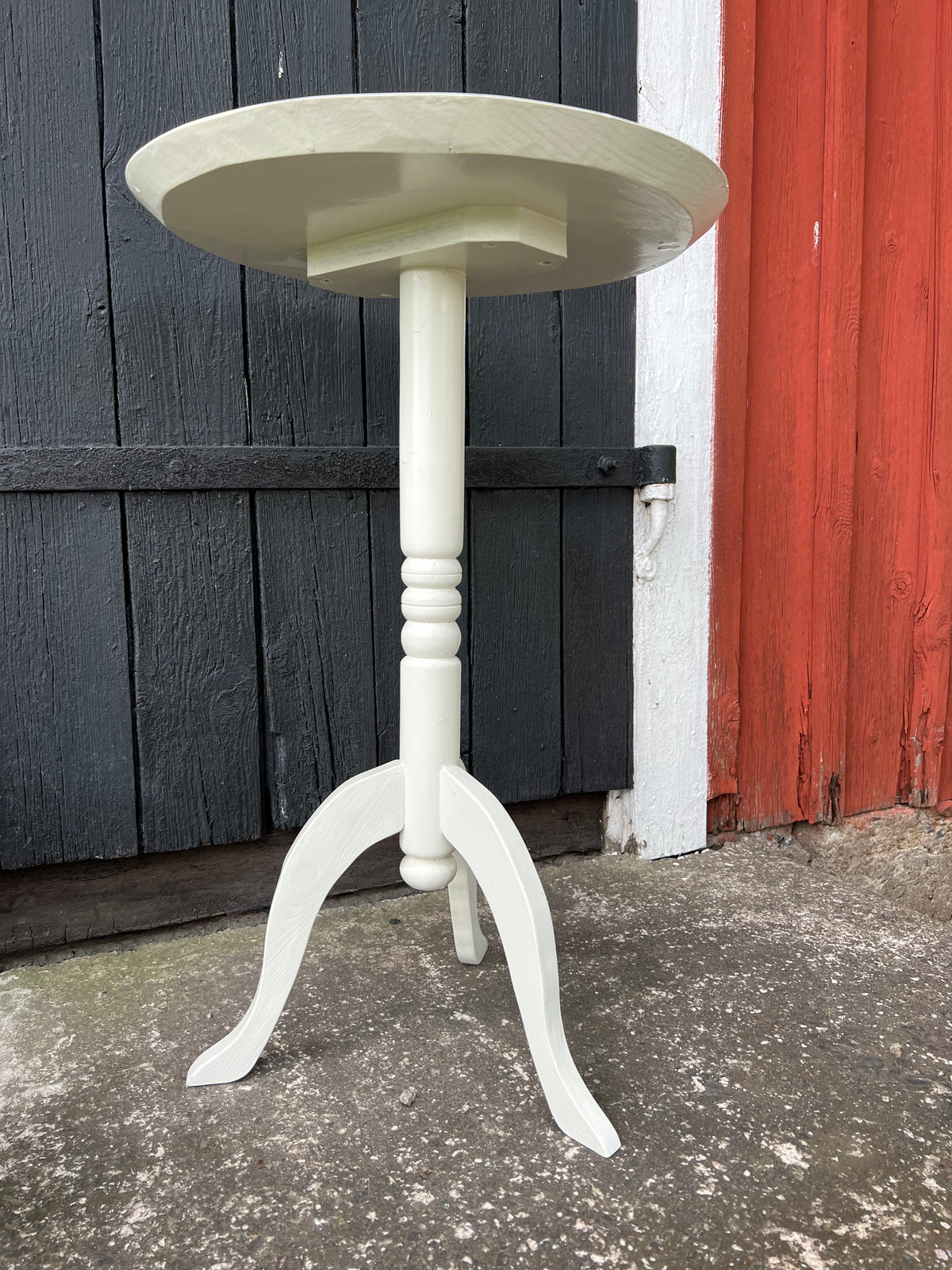 Vitt piedestalbord
