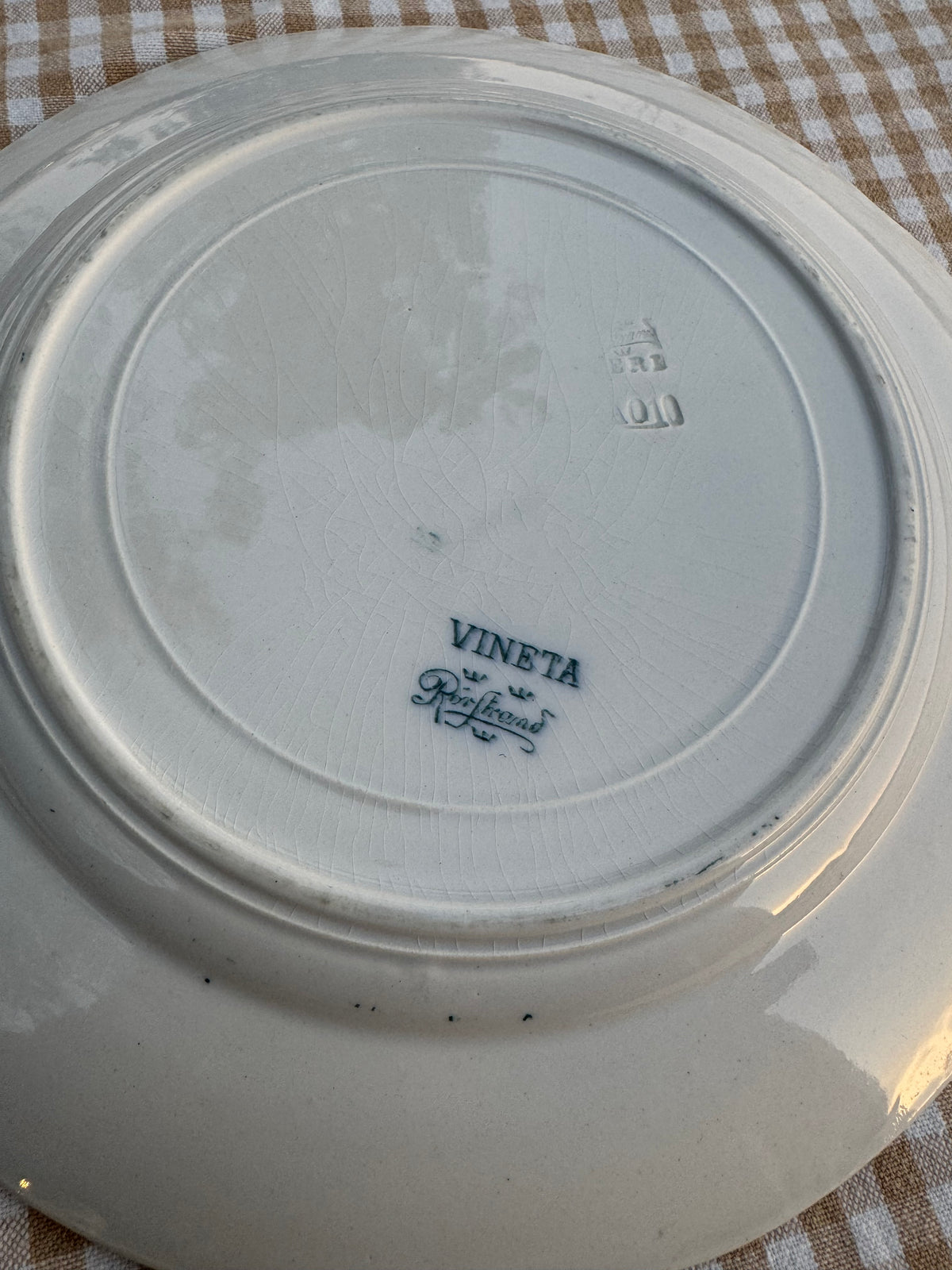 Grönvit mattallrik VINETA Rörstrand