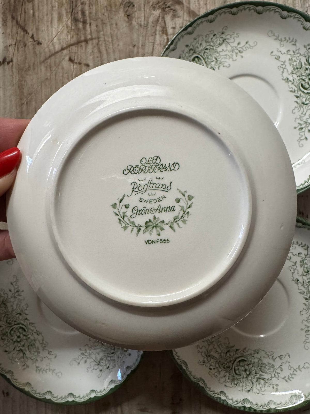 Grön Anna kaffekoppsfat, 4st