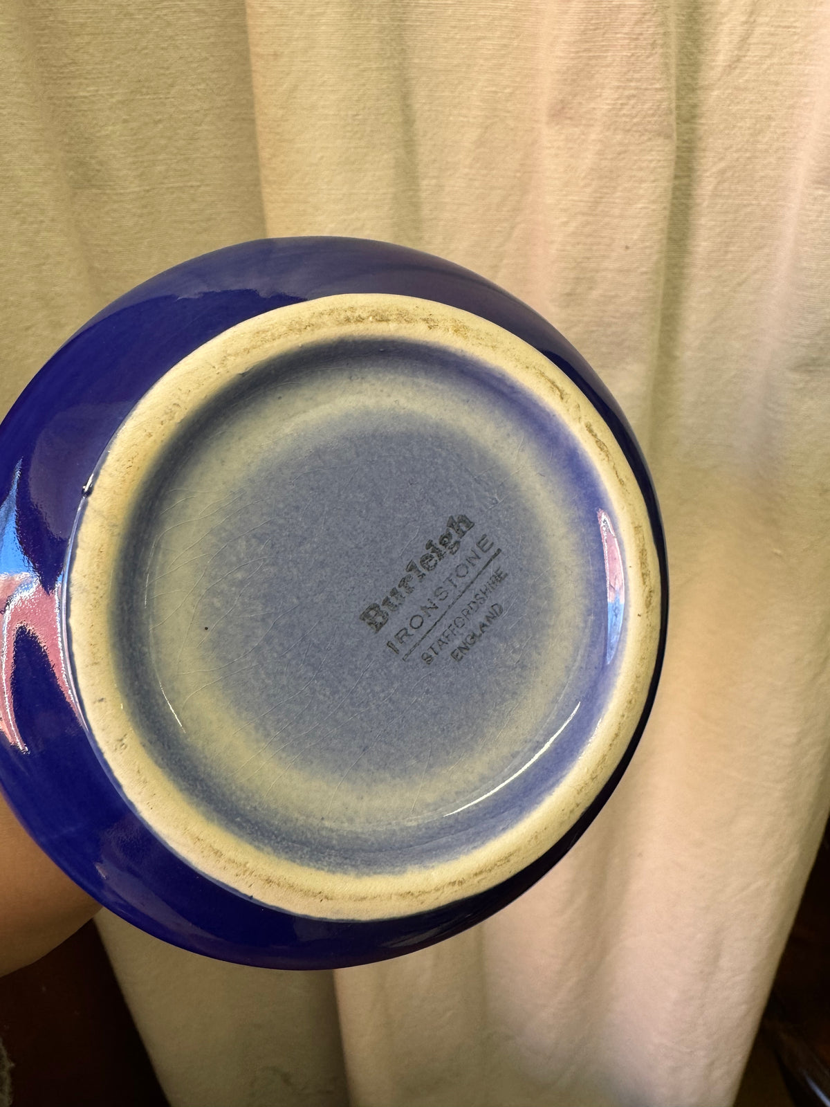 Kanna med fågel i blått - Burleigh Ironstone England