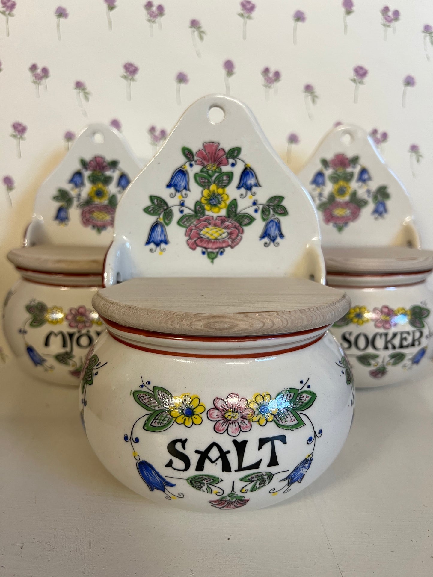 Väggskål med lock - Salt