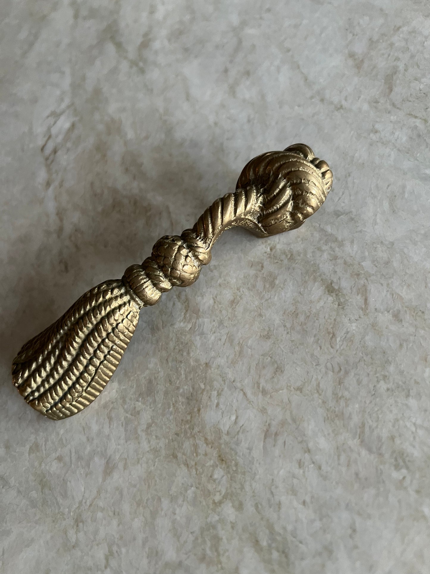 Flasköppnare i mässing - tassel