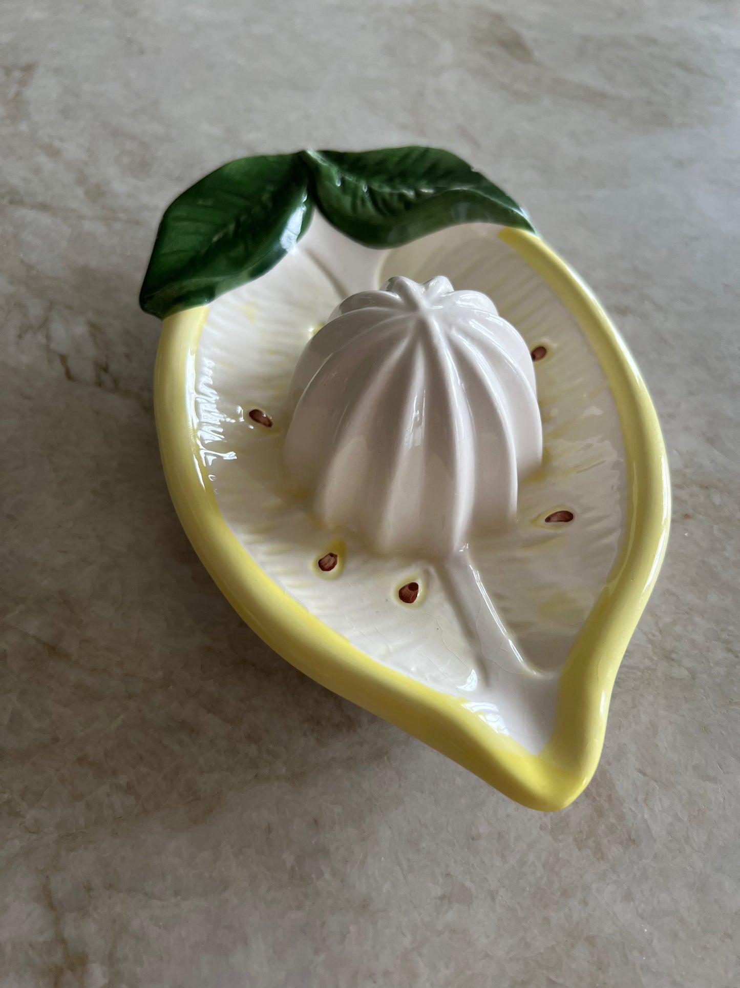 Citruspress i porslin - citron
