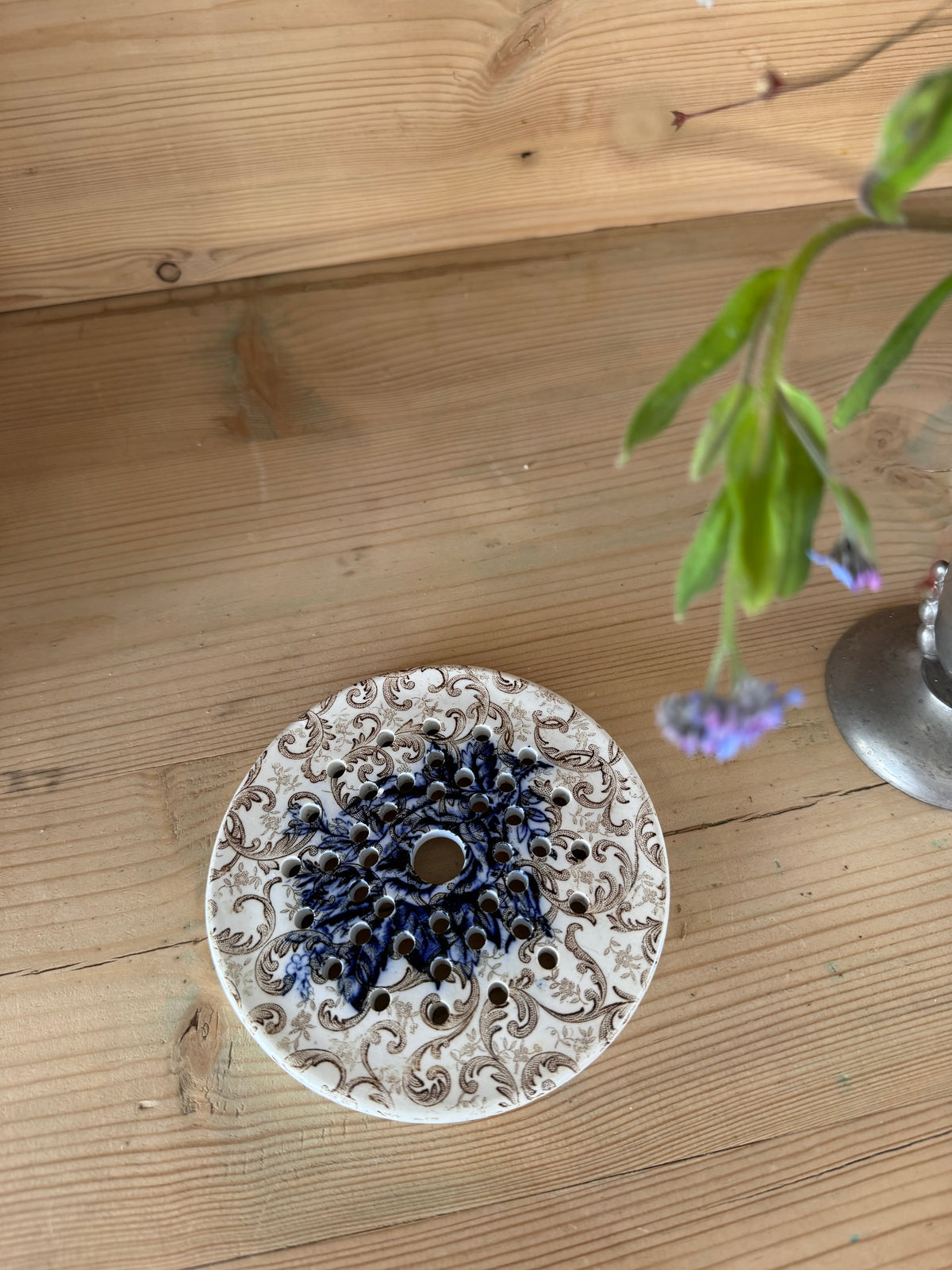 Tvålfat / blomsterfakir