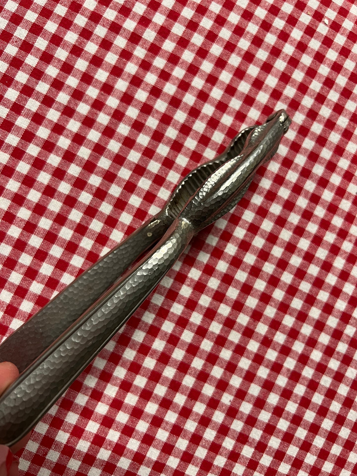 Nötknäckare med vackert mönster