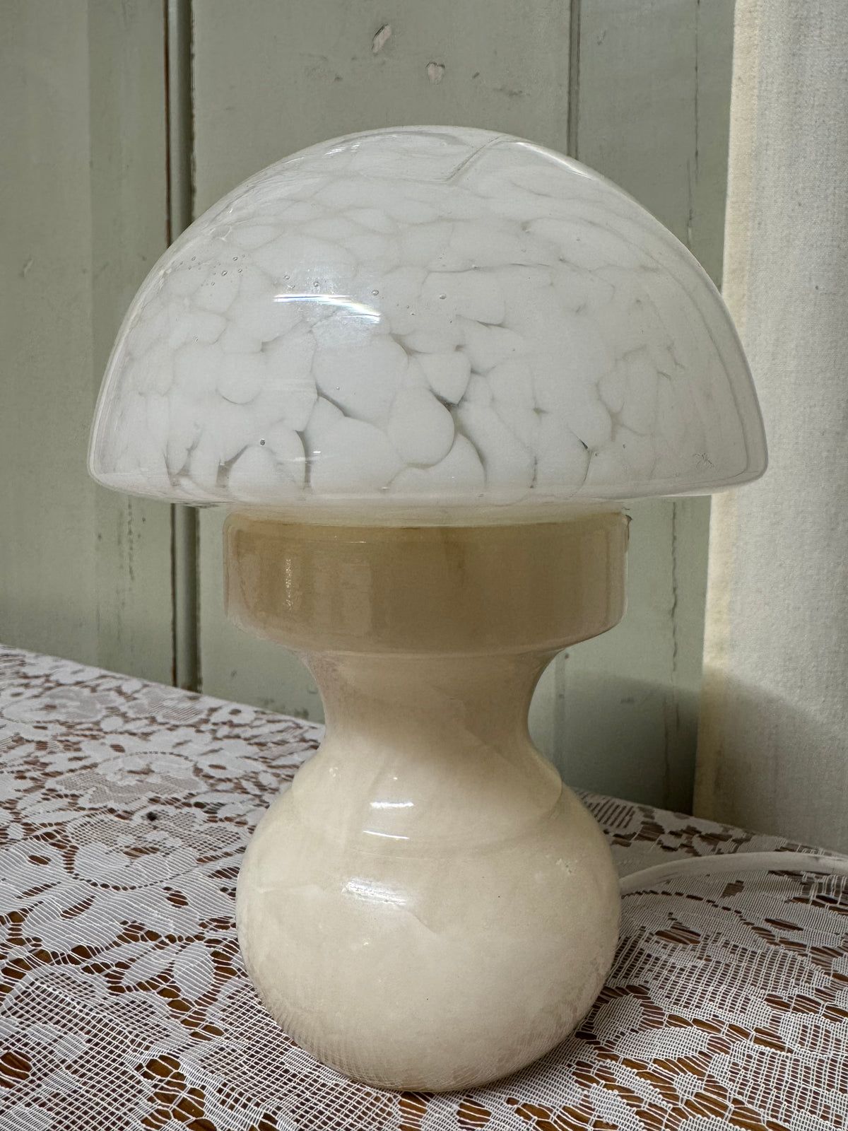 Bordslampa svamp med marmorfot, 1900-tal