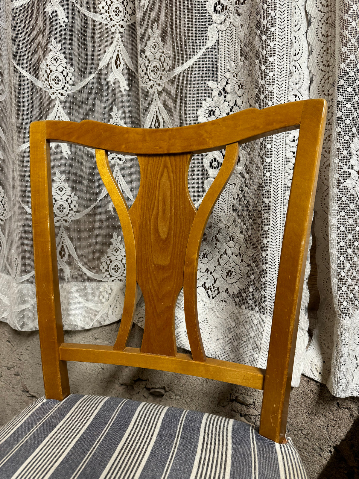 Paret stolar randig sits