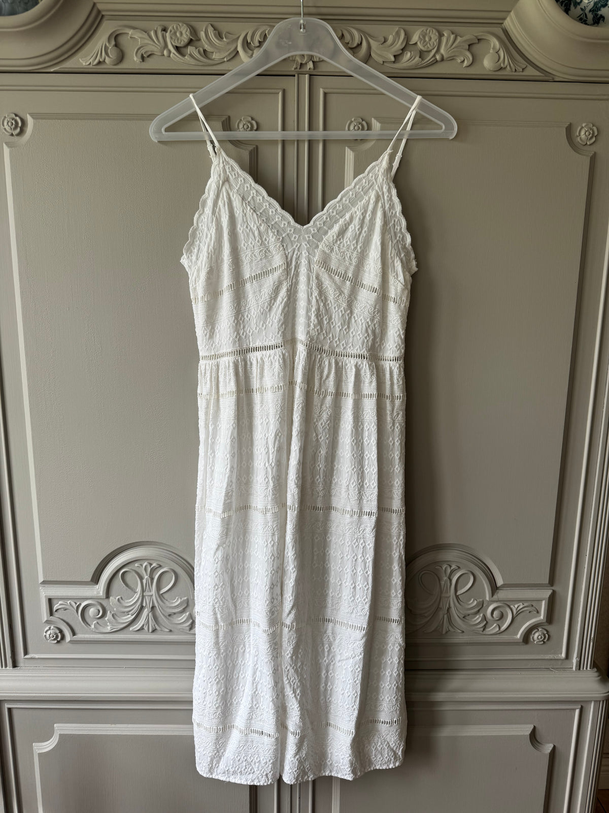 Vit sommarklänning broderie anglaise