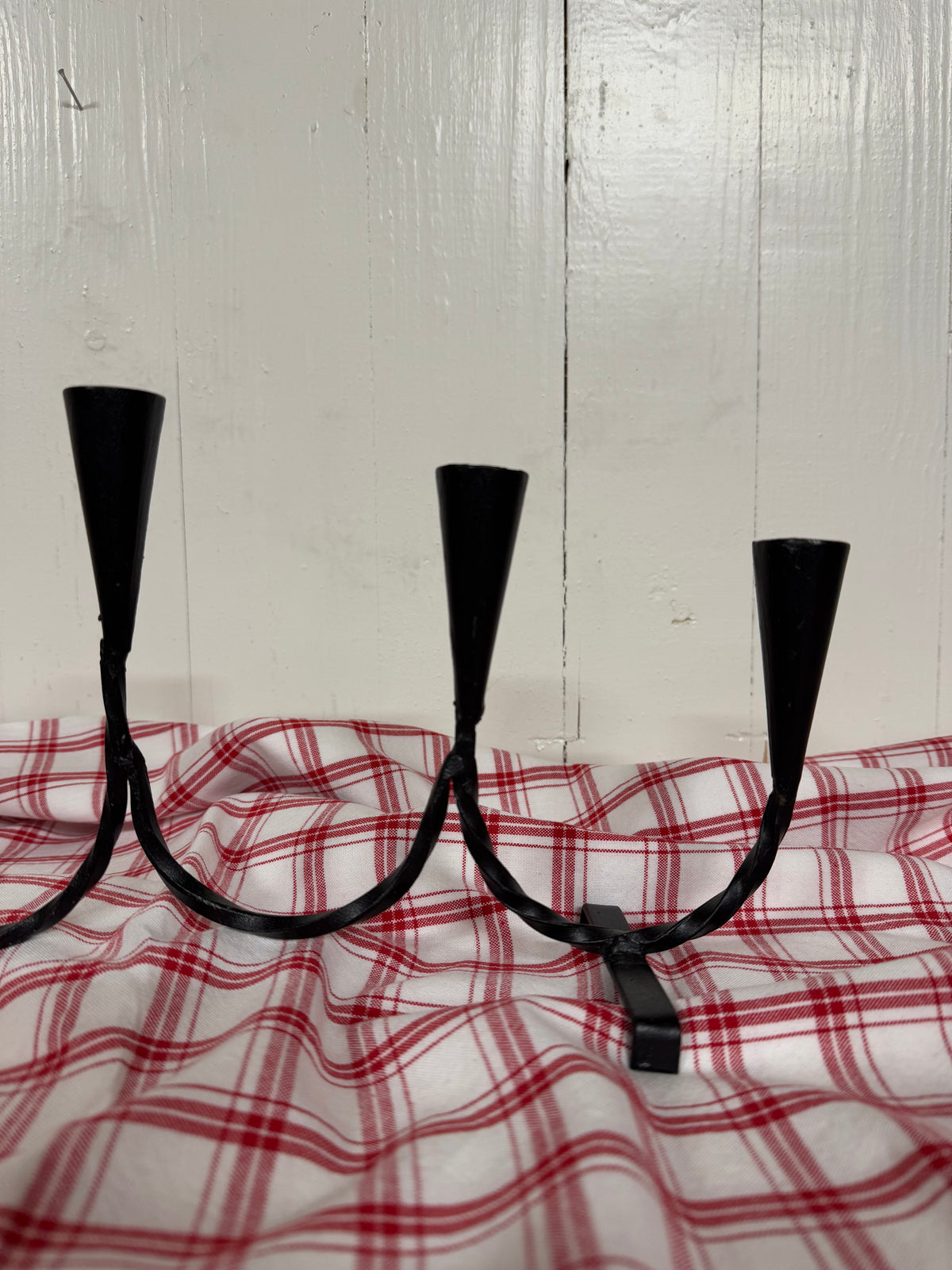 Ljusstake i smide för kronljus