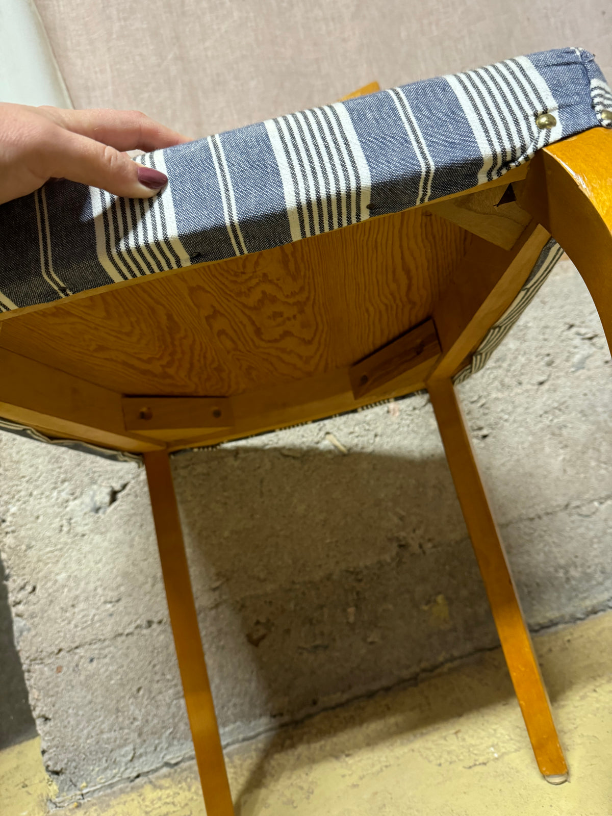 Paret stolar randig sits