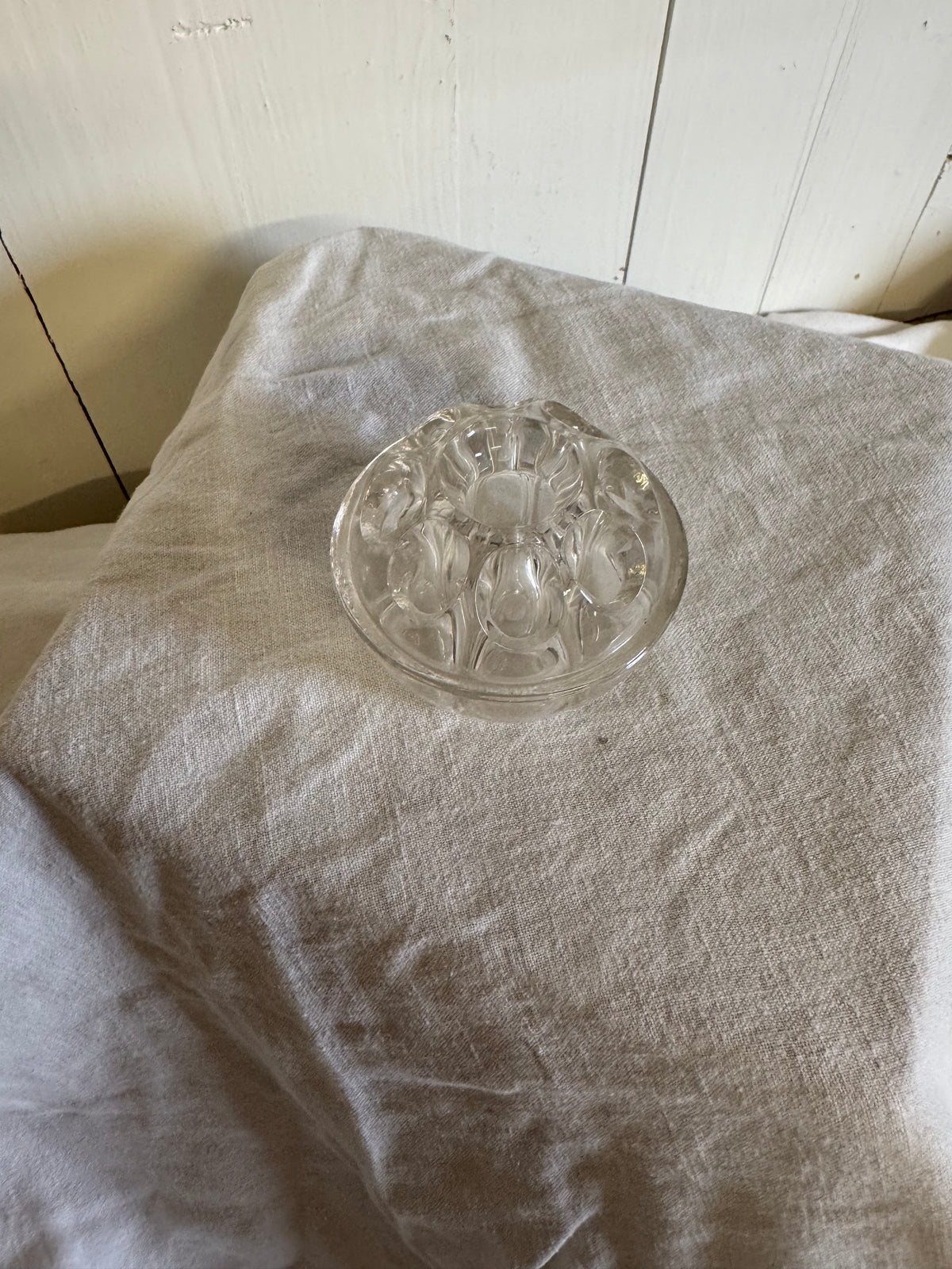 Blomsterfakir i glas stängd botten