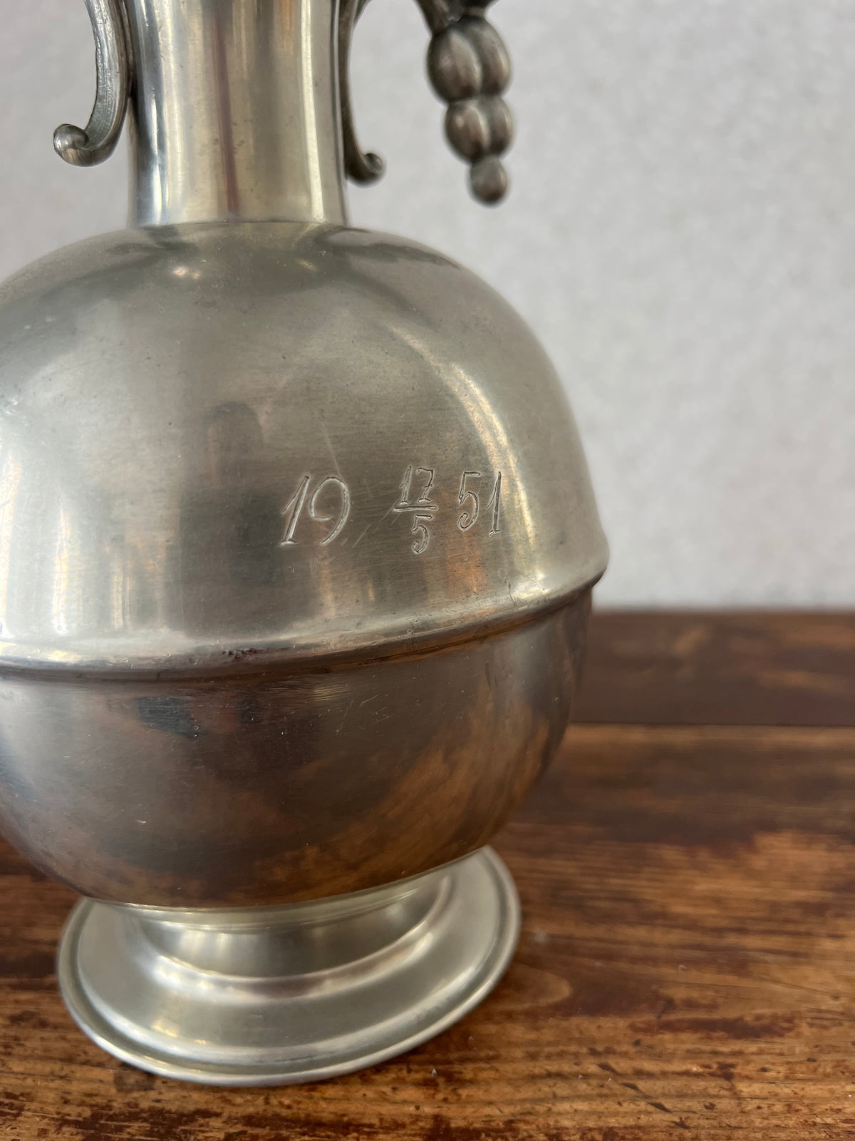 Tennvas med vackra detaljer