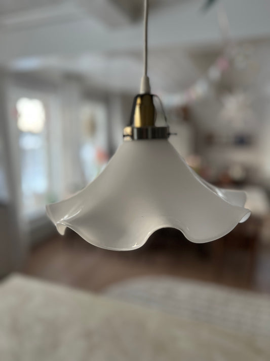 Volanglampa i porslin