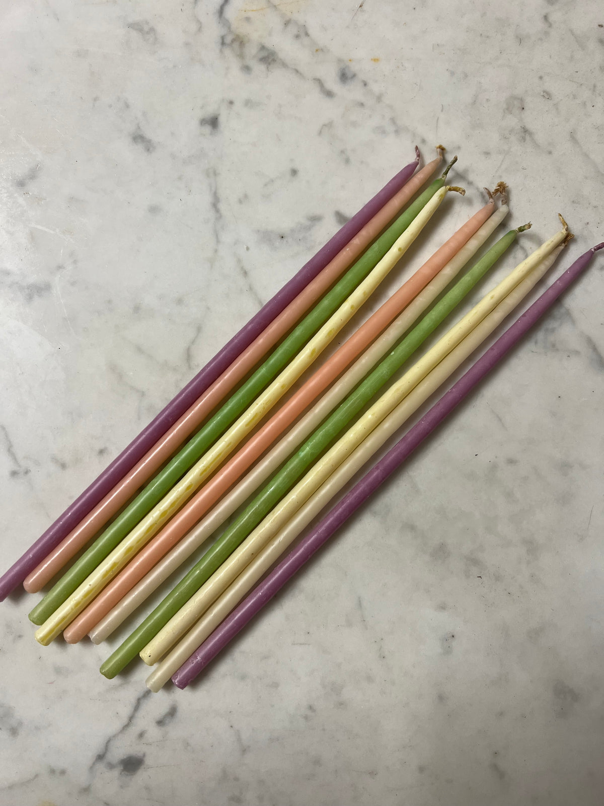 Smala ljus i pastell