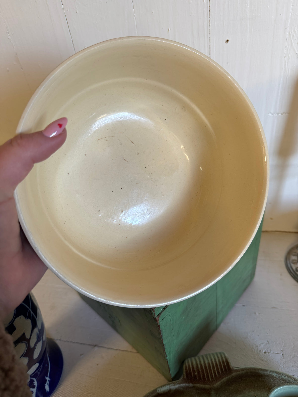 Paret skålar i rosa