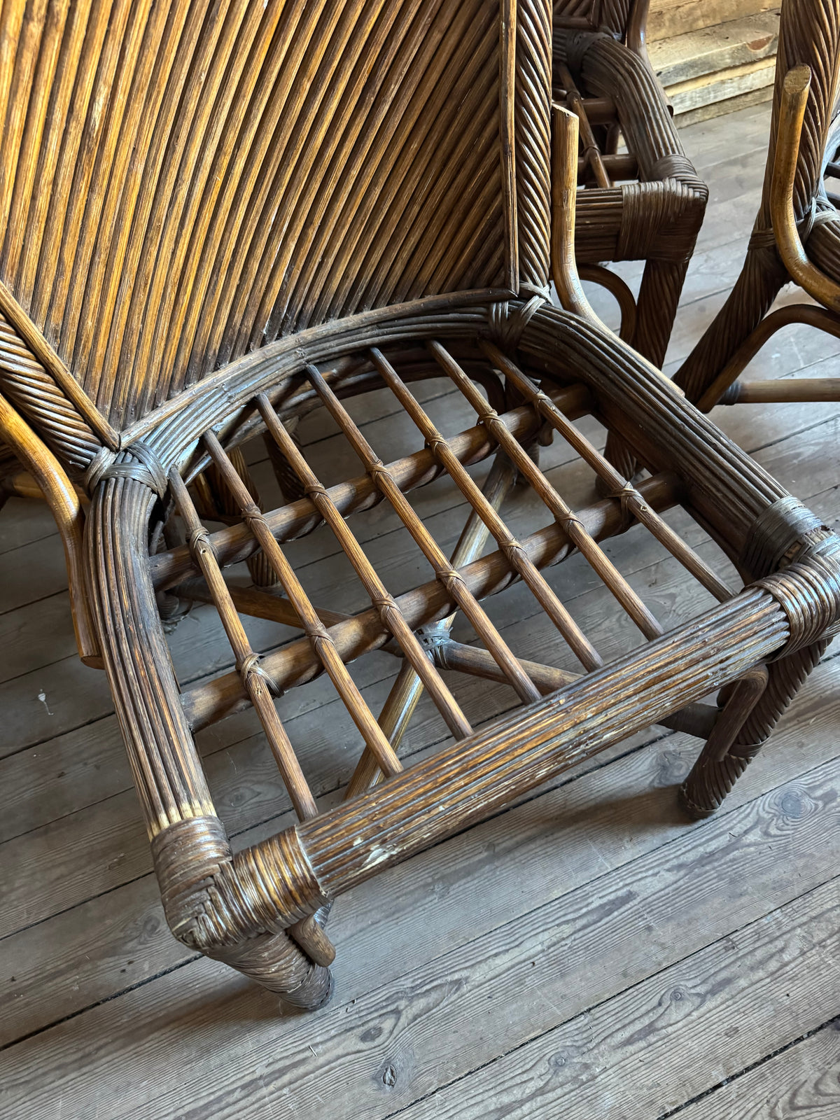 Mörkbruna rottingstolar, 4st