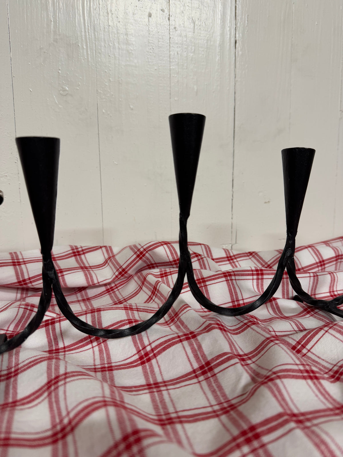 Ljusstake i smide för kronljus
