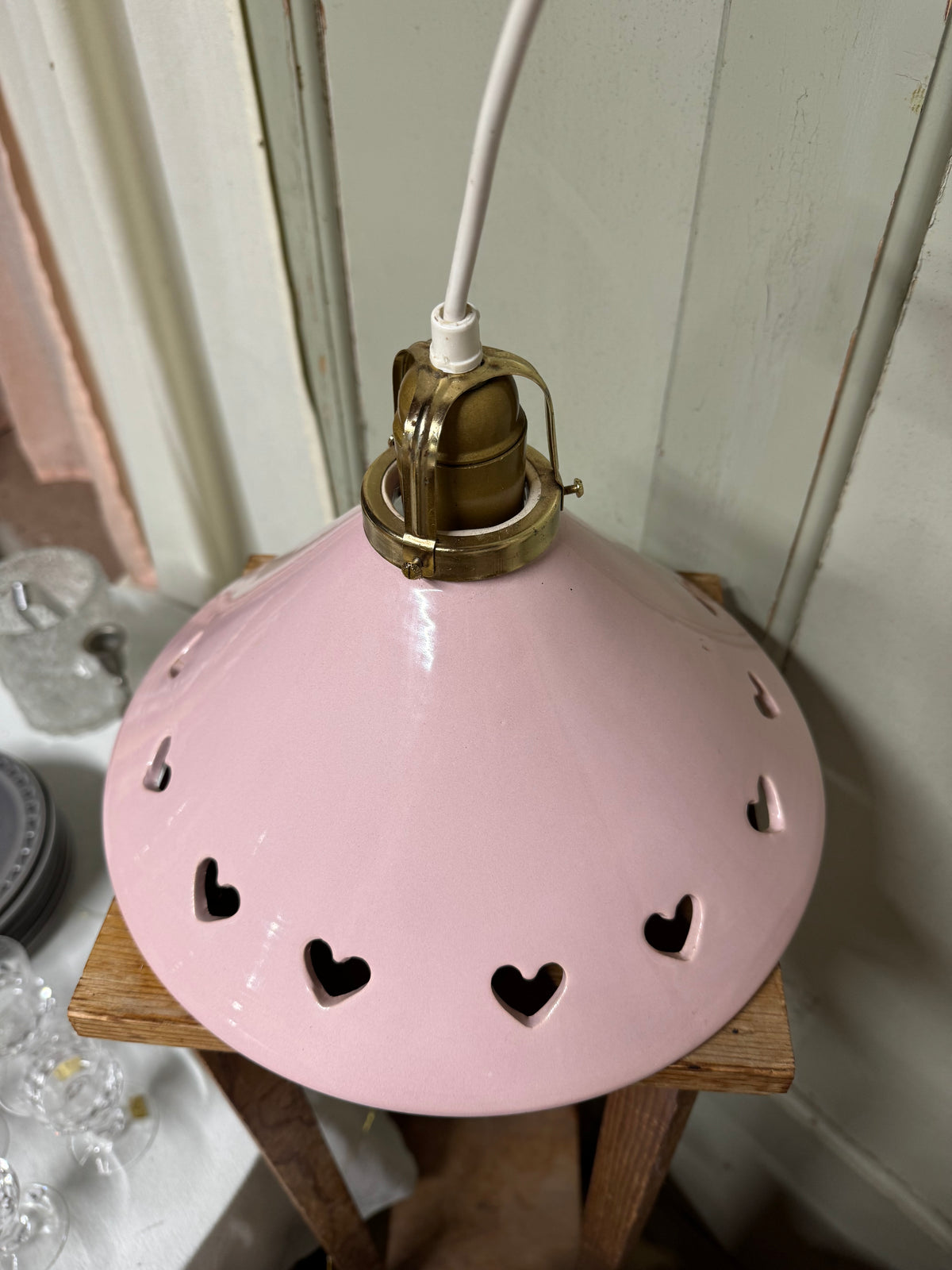Skomakarlampa i rosa med hjärtan, stor