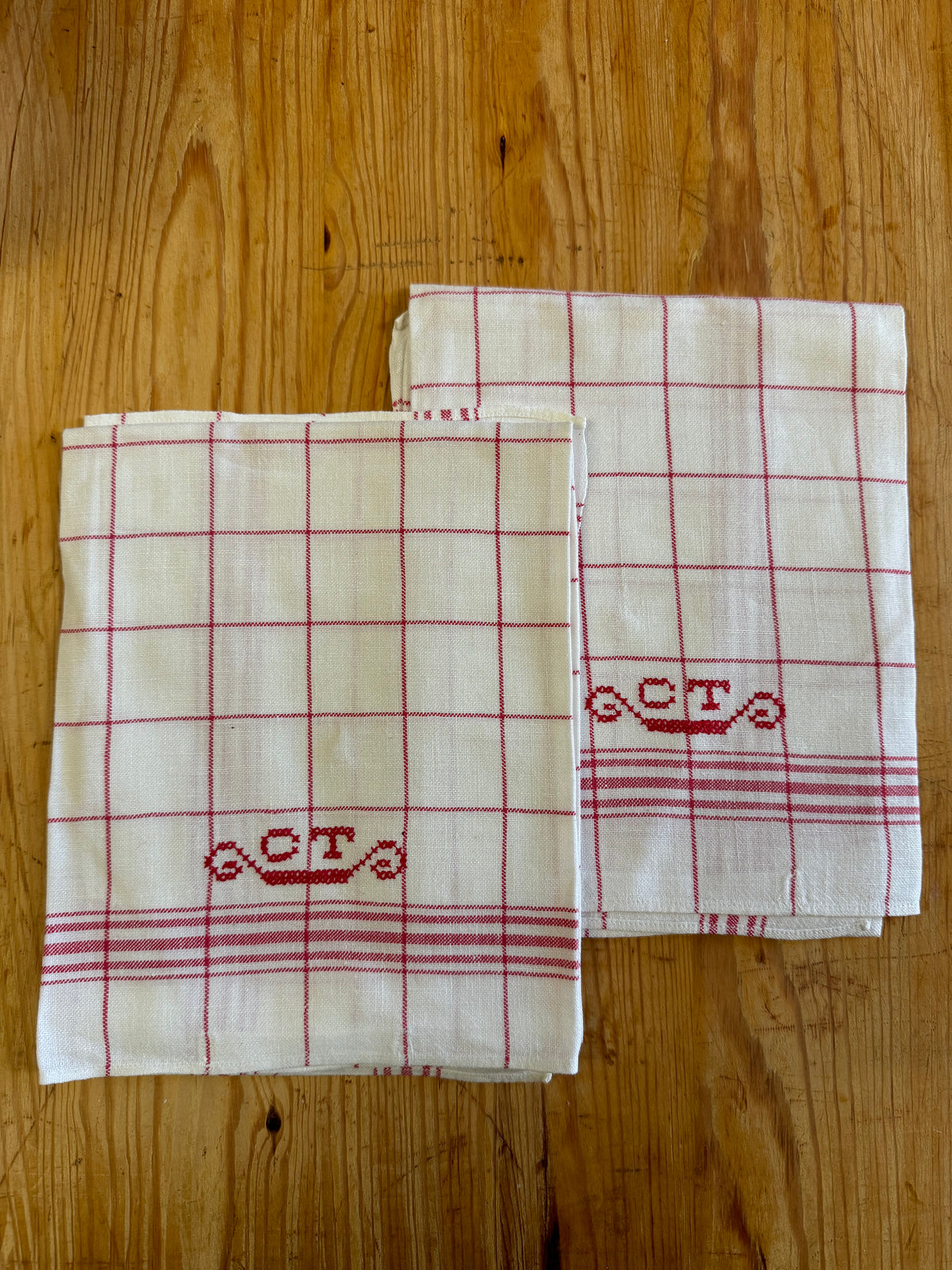 Paret kökshanddukar