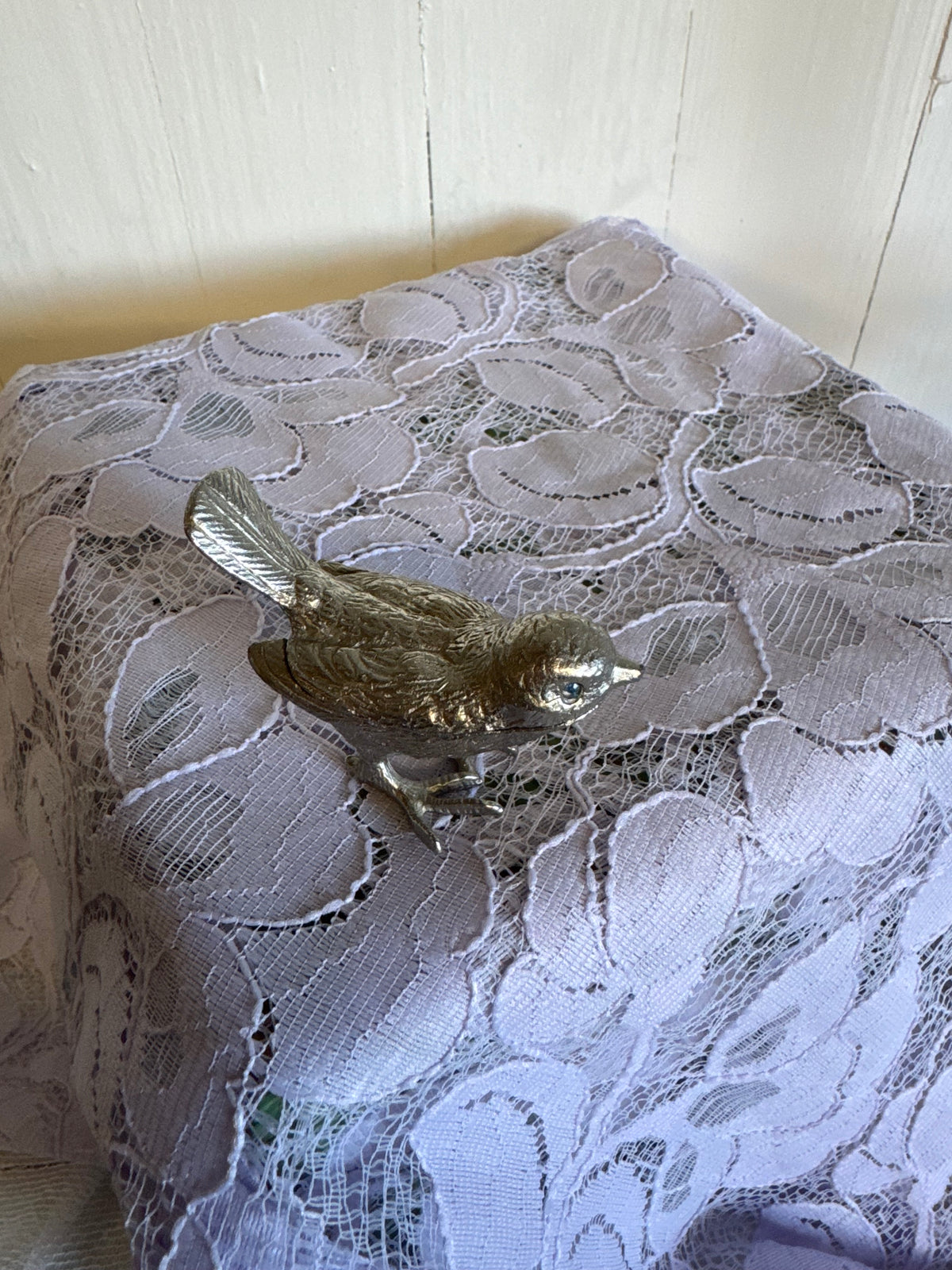 Ask / saltkar fågel i metall tidigt 1900-tal