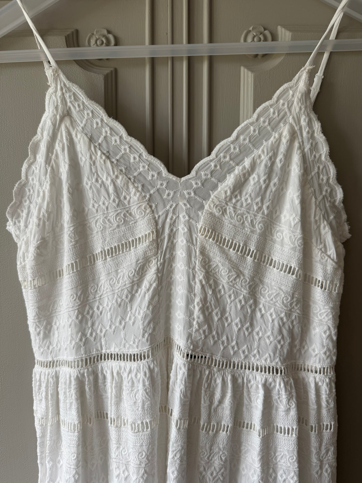 Vit sommarklänning broderie anglaise