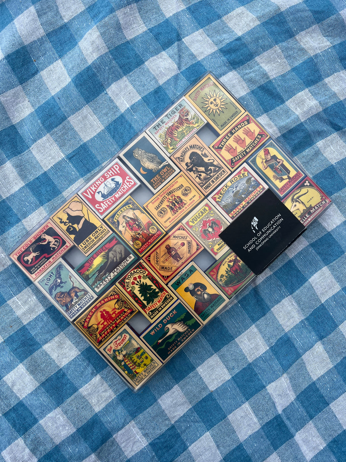 Paket med 48 tändsticksaskar med motiv