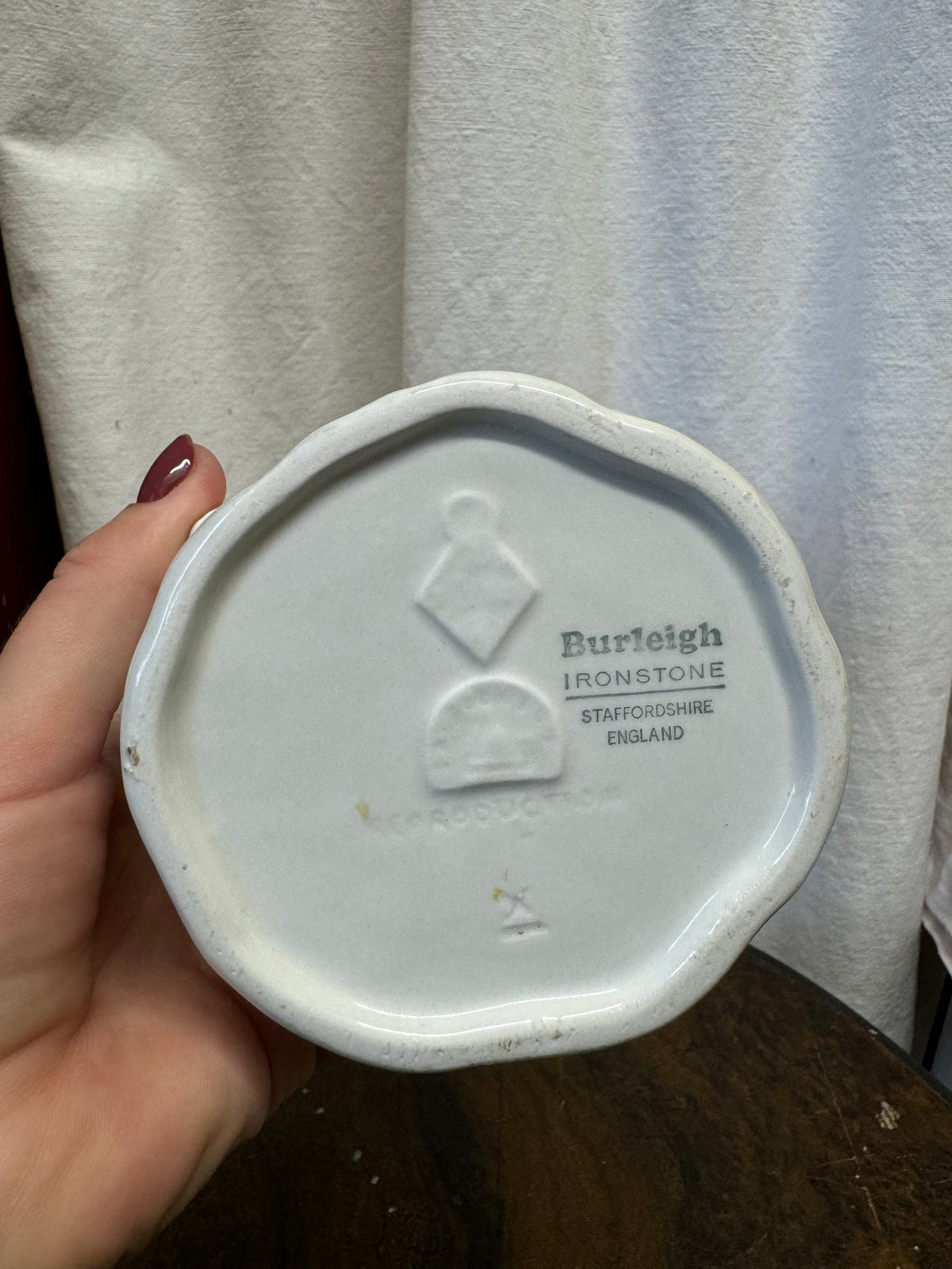 Vit kanna Burleigh Ironstone