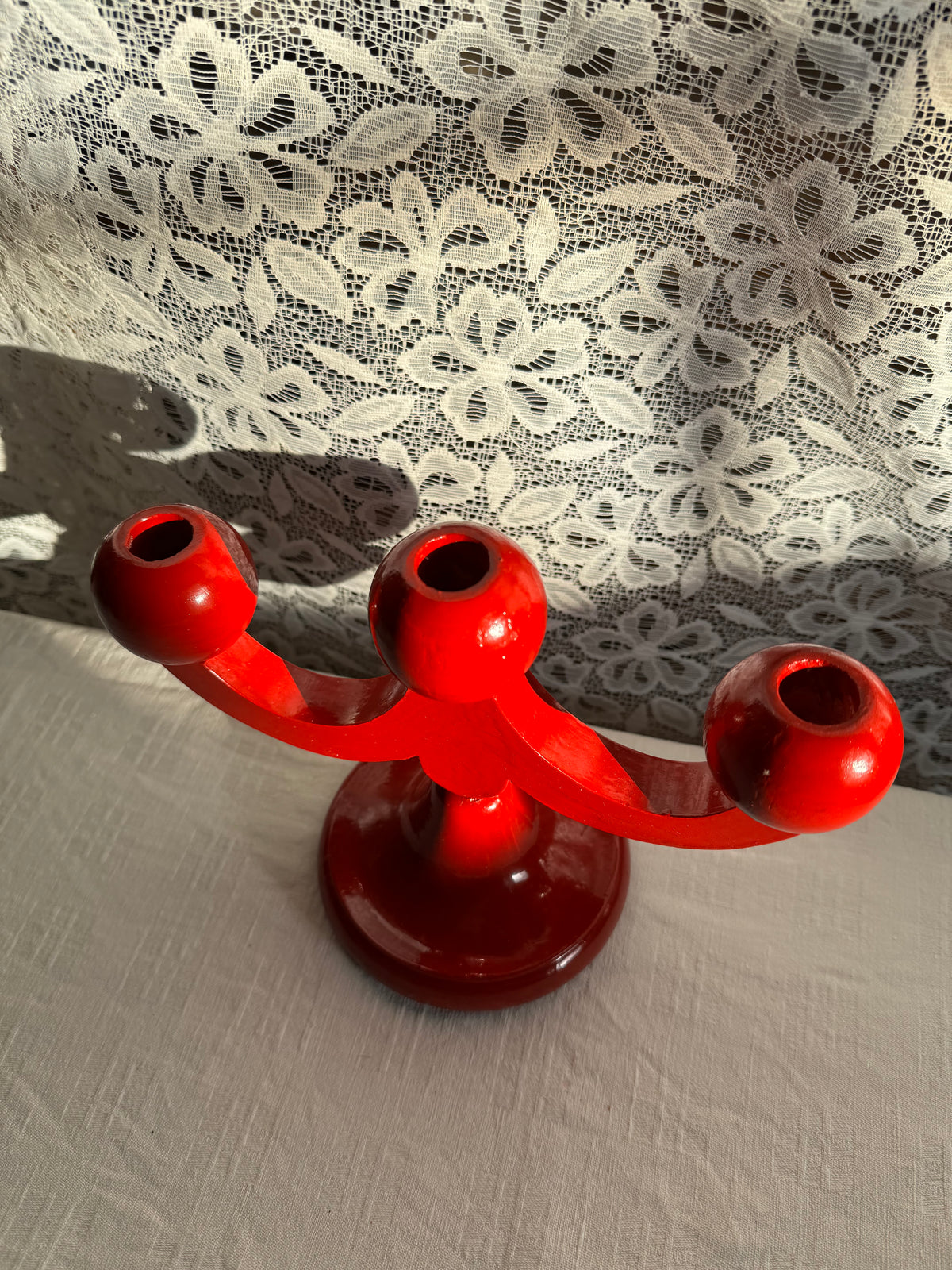 Röd kulljusstake