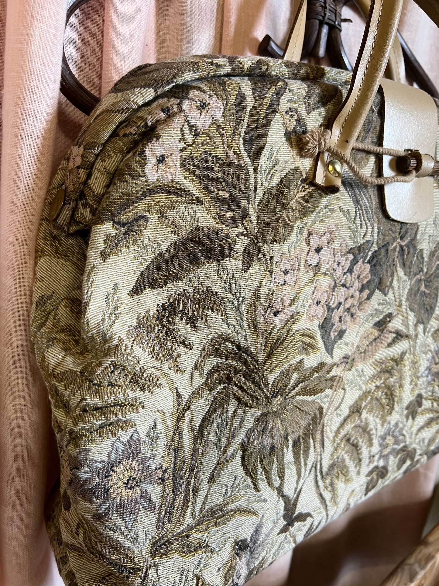 Vintage weekendbag i tyg med växter