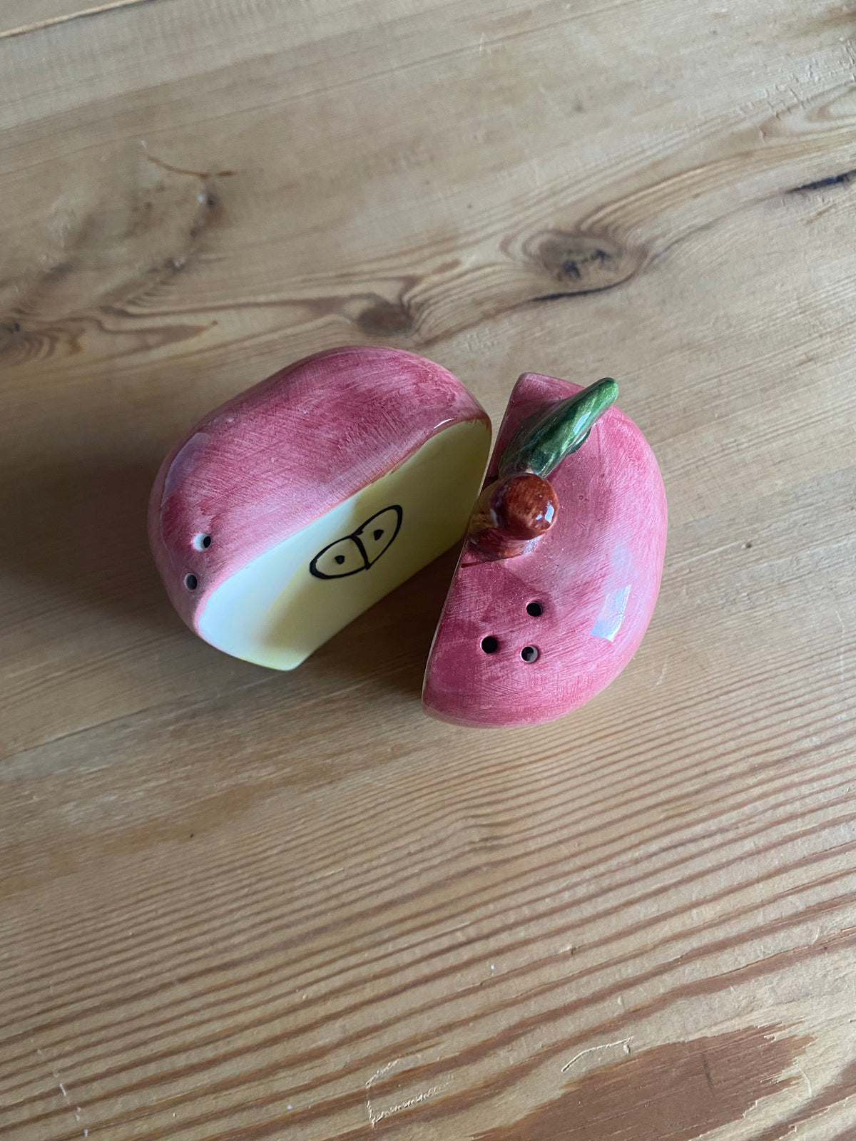 Salt och peppar - äpple