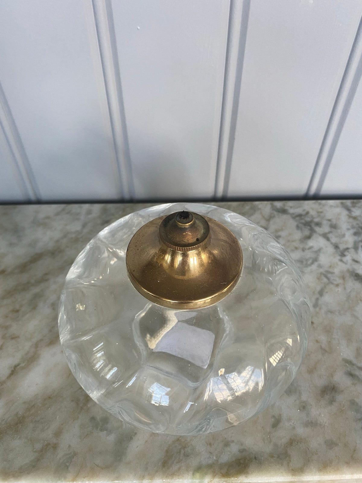 Oljelampa i glas med mässing