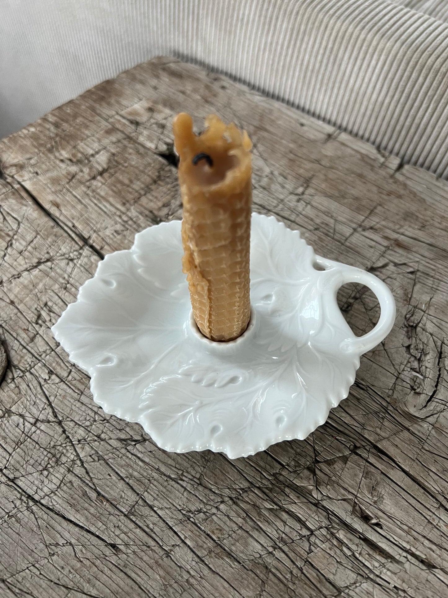 Ljusstake vitt löv