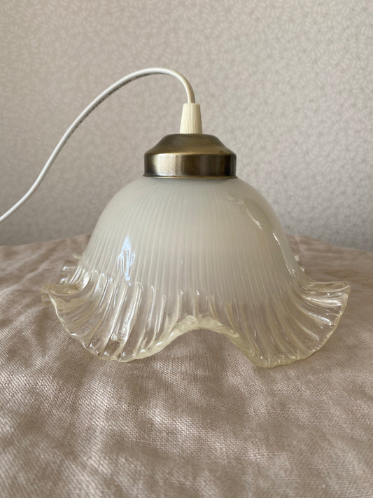 Gräddbakelse till lampa med volang