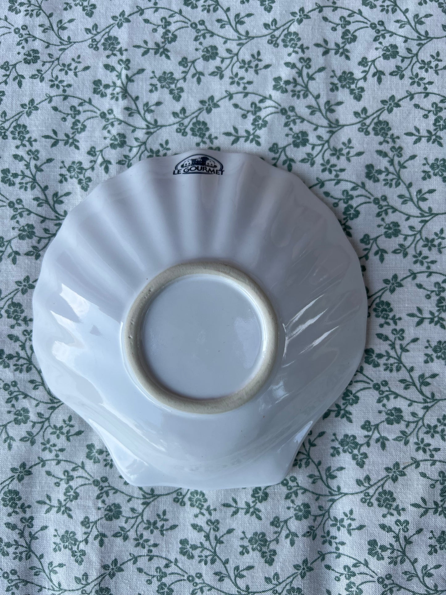 Paret snäckfat i vitt porslin - Le Gourmet