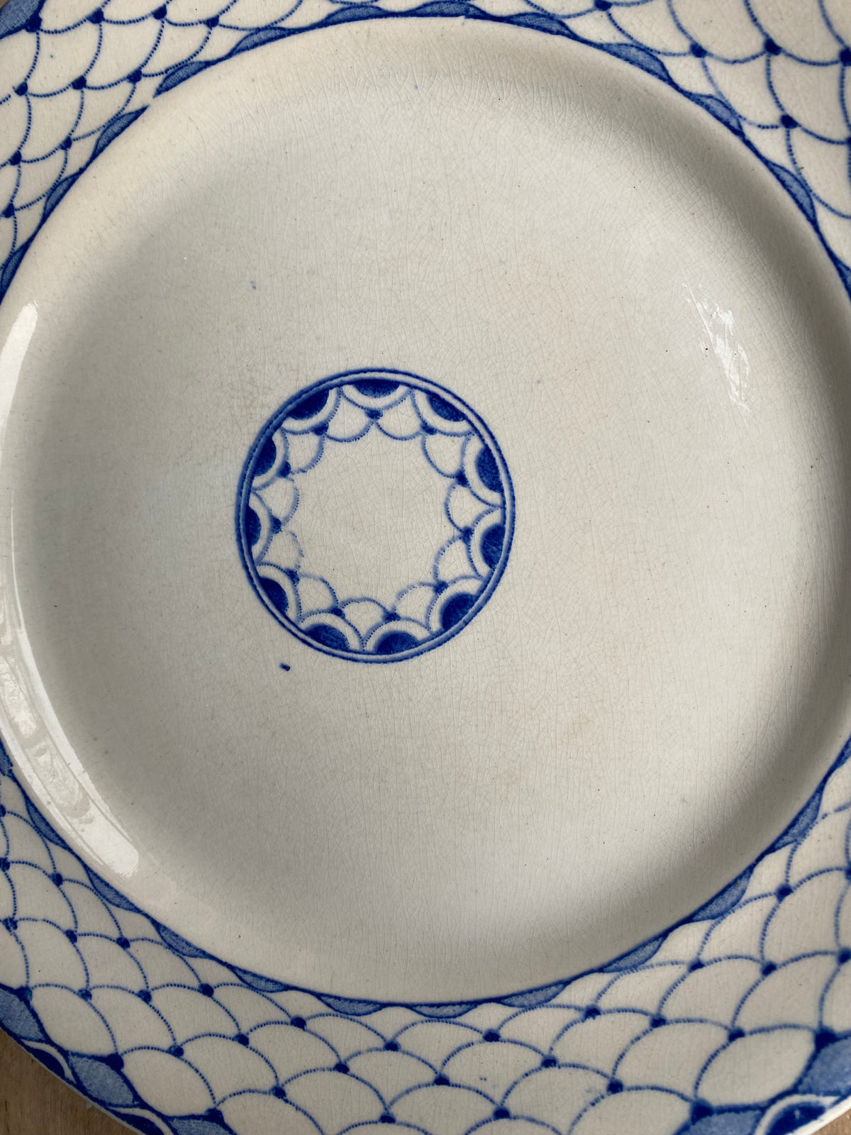 Tallrik i blåvitt ~ ALVA Rörstrand