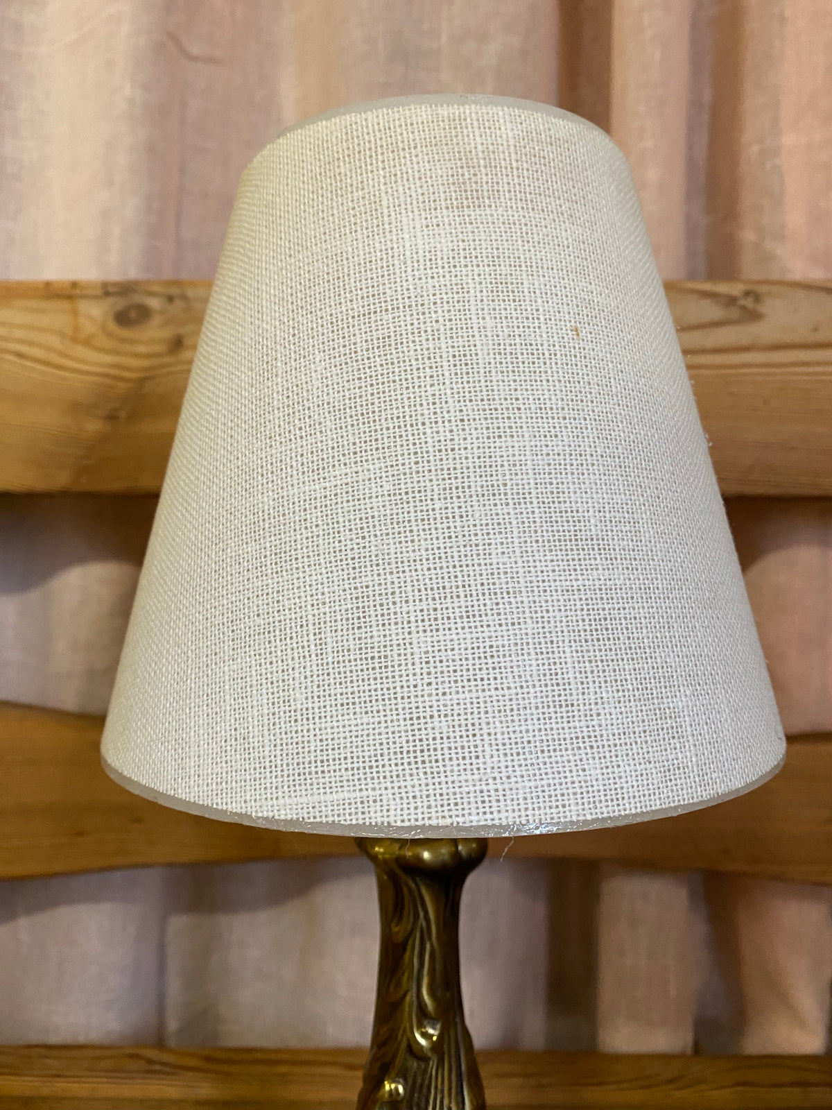 Bordslampa i mässing