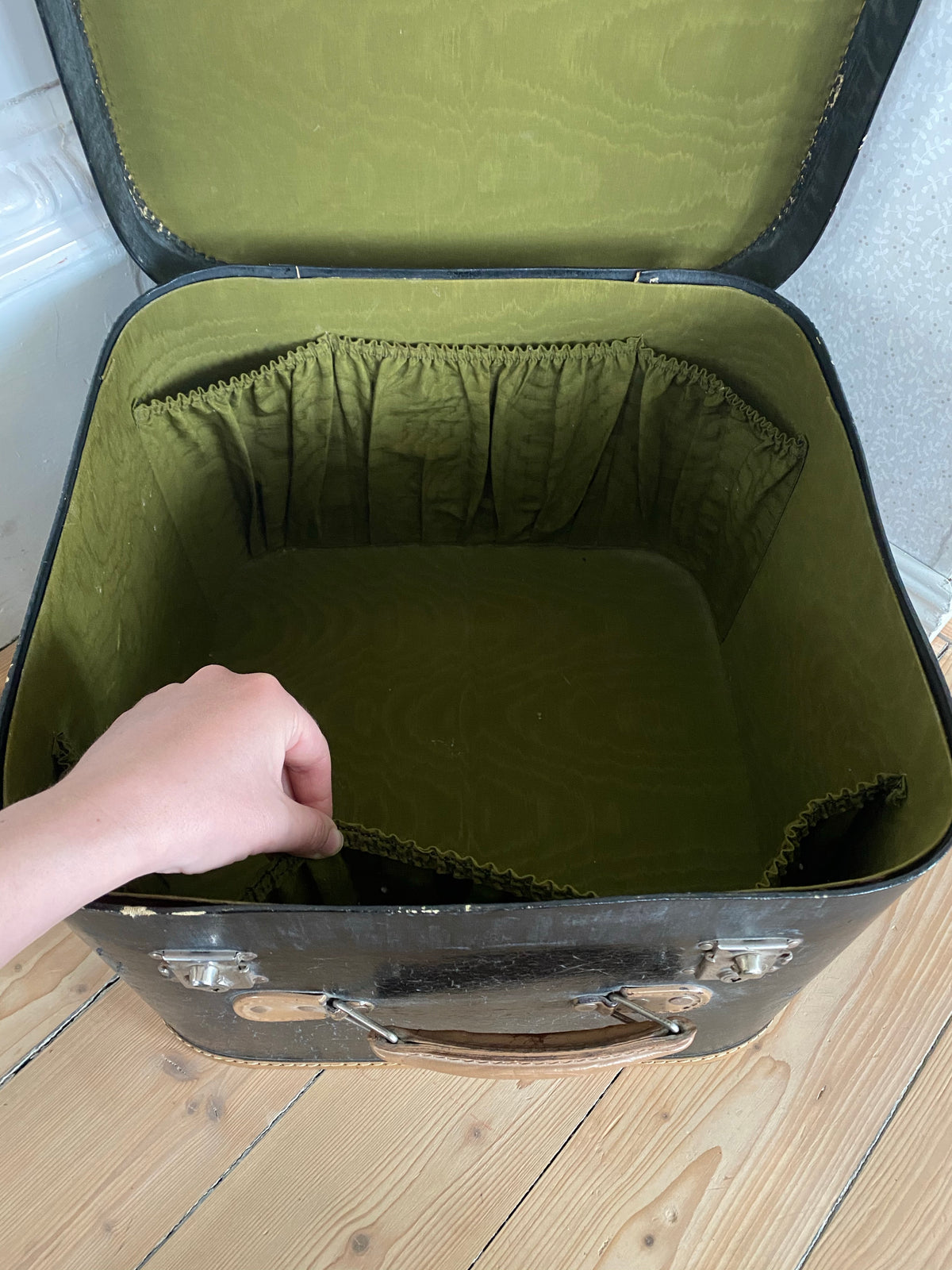 Charmig hattlåda