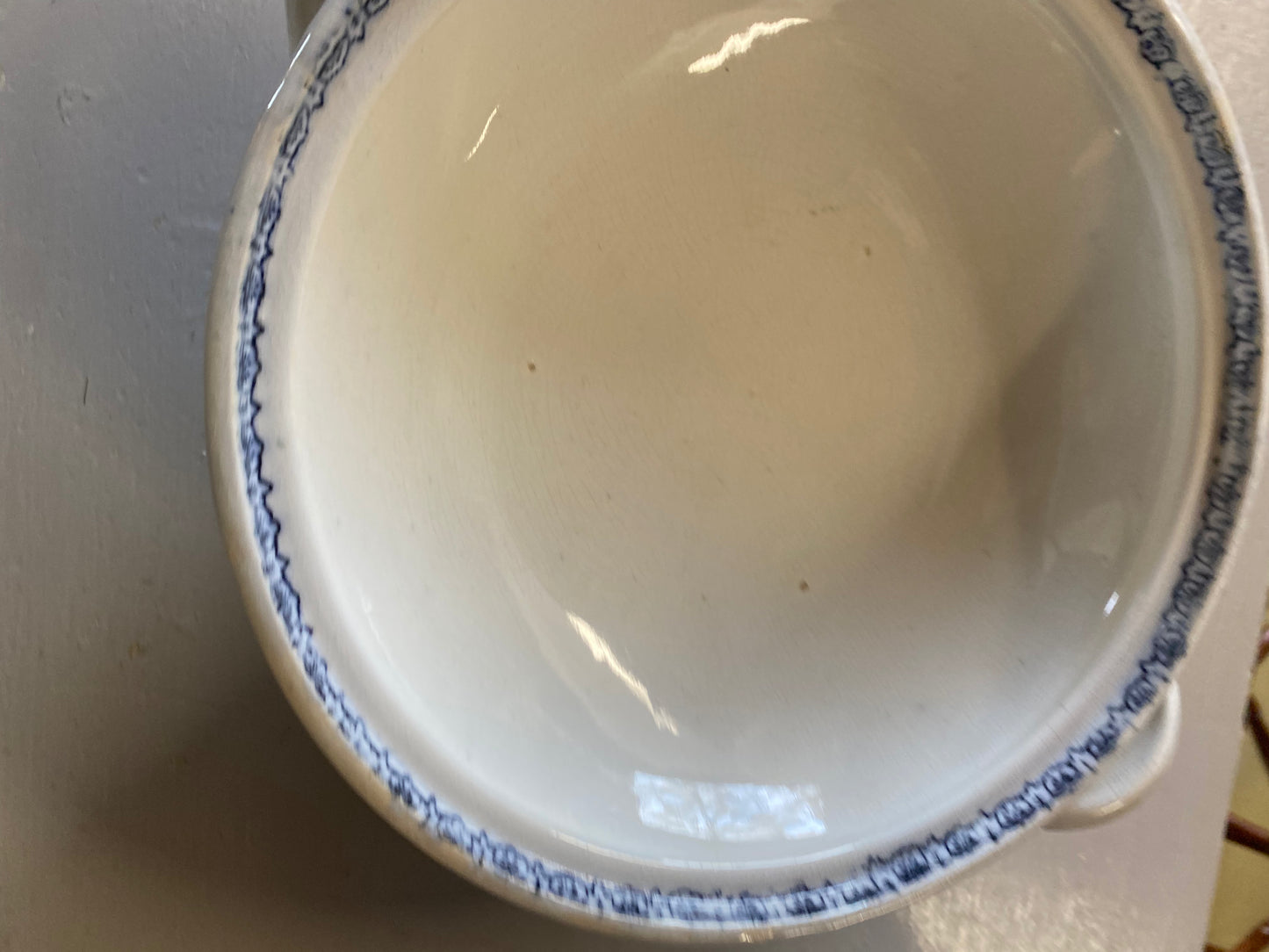 Terrin i blåvitt - Pottery