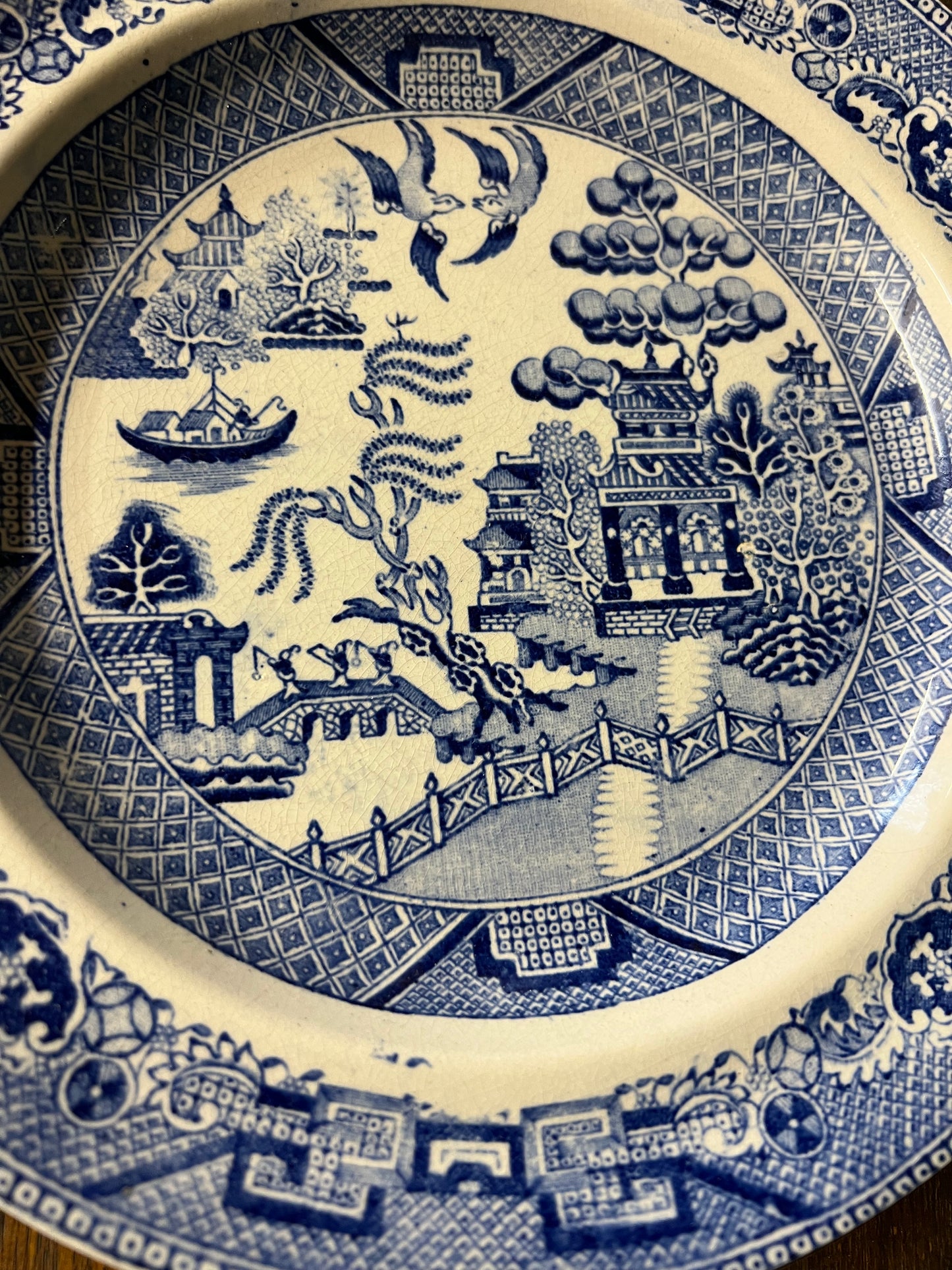 Blåvit tallrik - Staffordshire