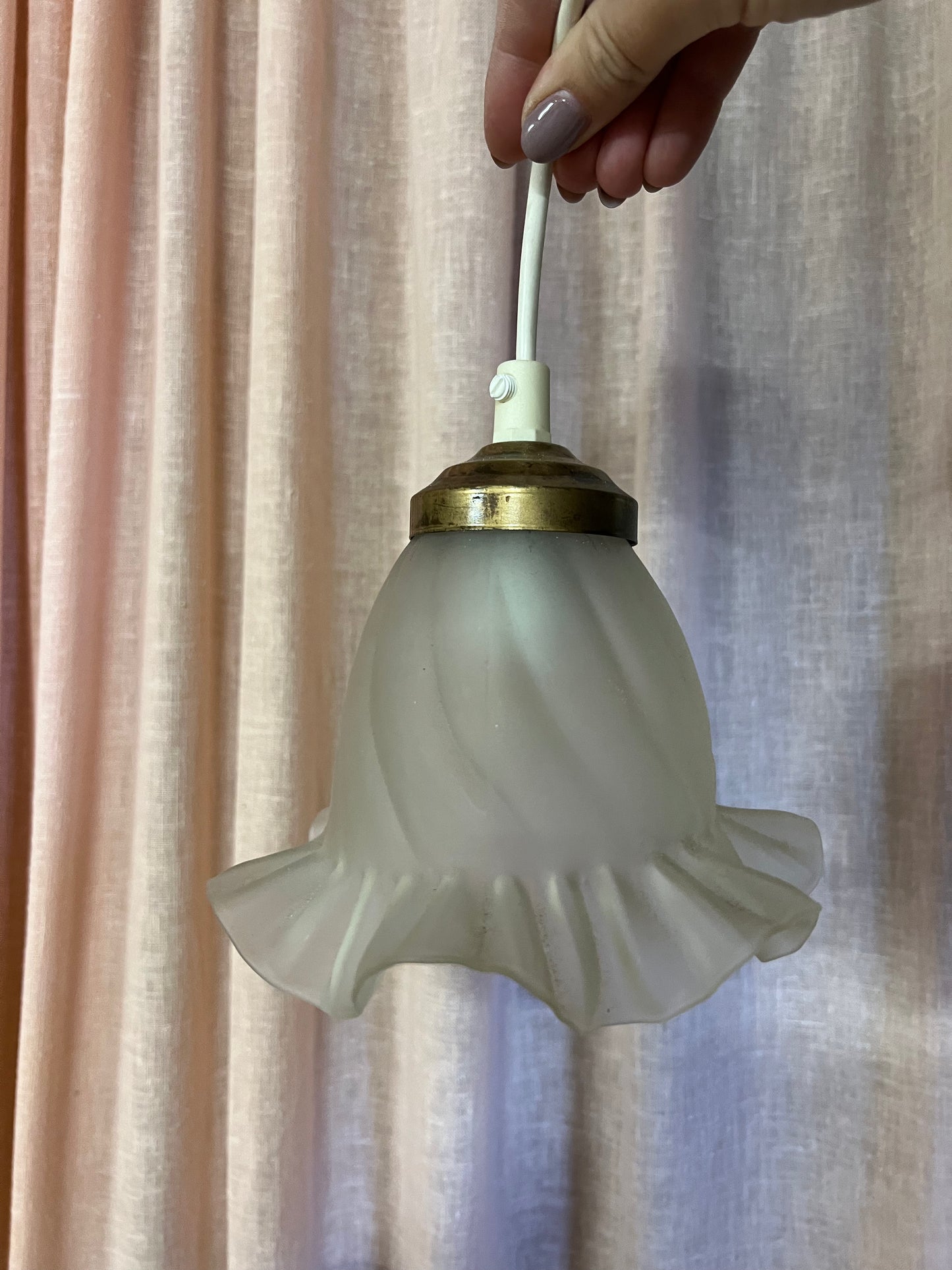 Gräddbakelse till lampa med volang