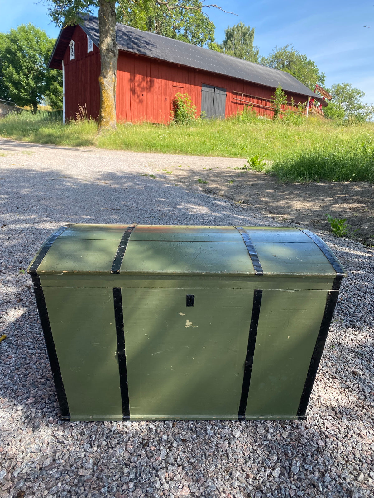 Finaste gamla träkistan i grönt