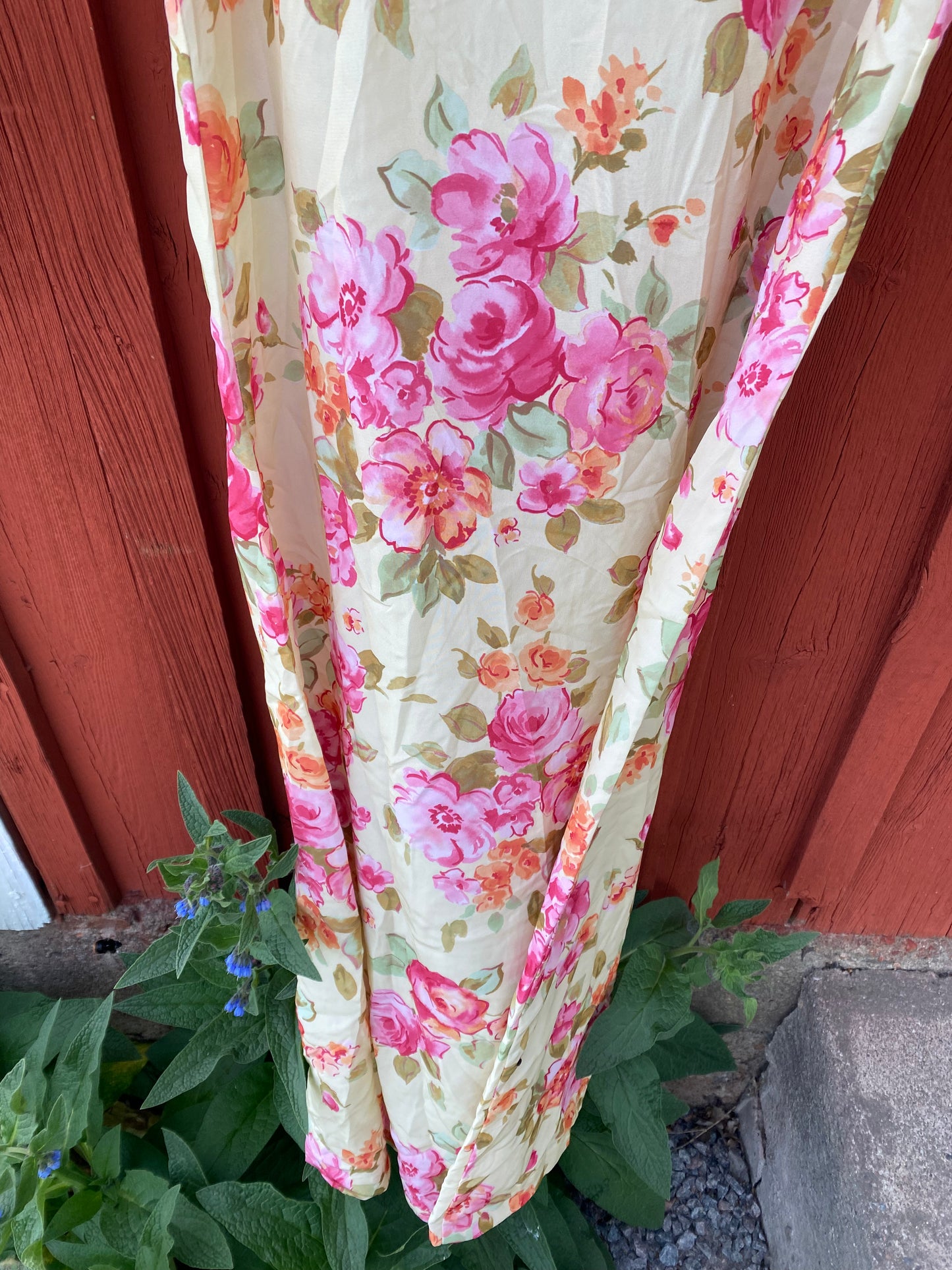 Blommig sommarklänning