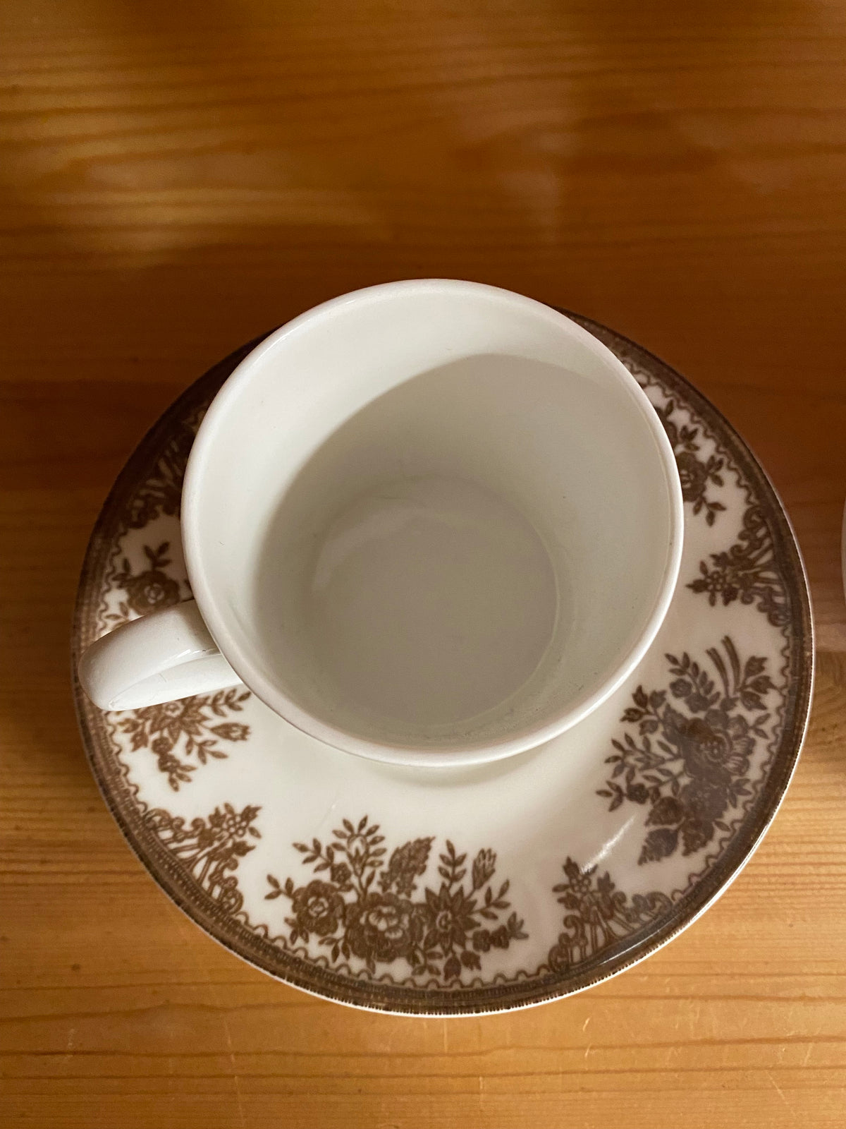 Fyra kaffekoppar med fat - brun FASAN Old Gustafsberg