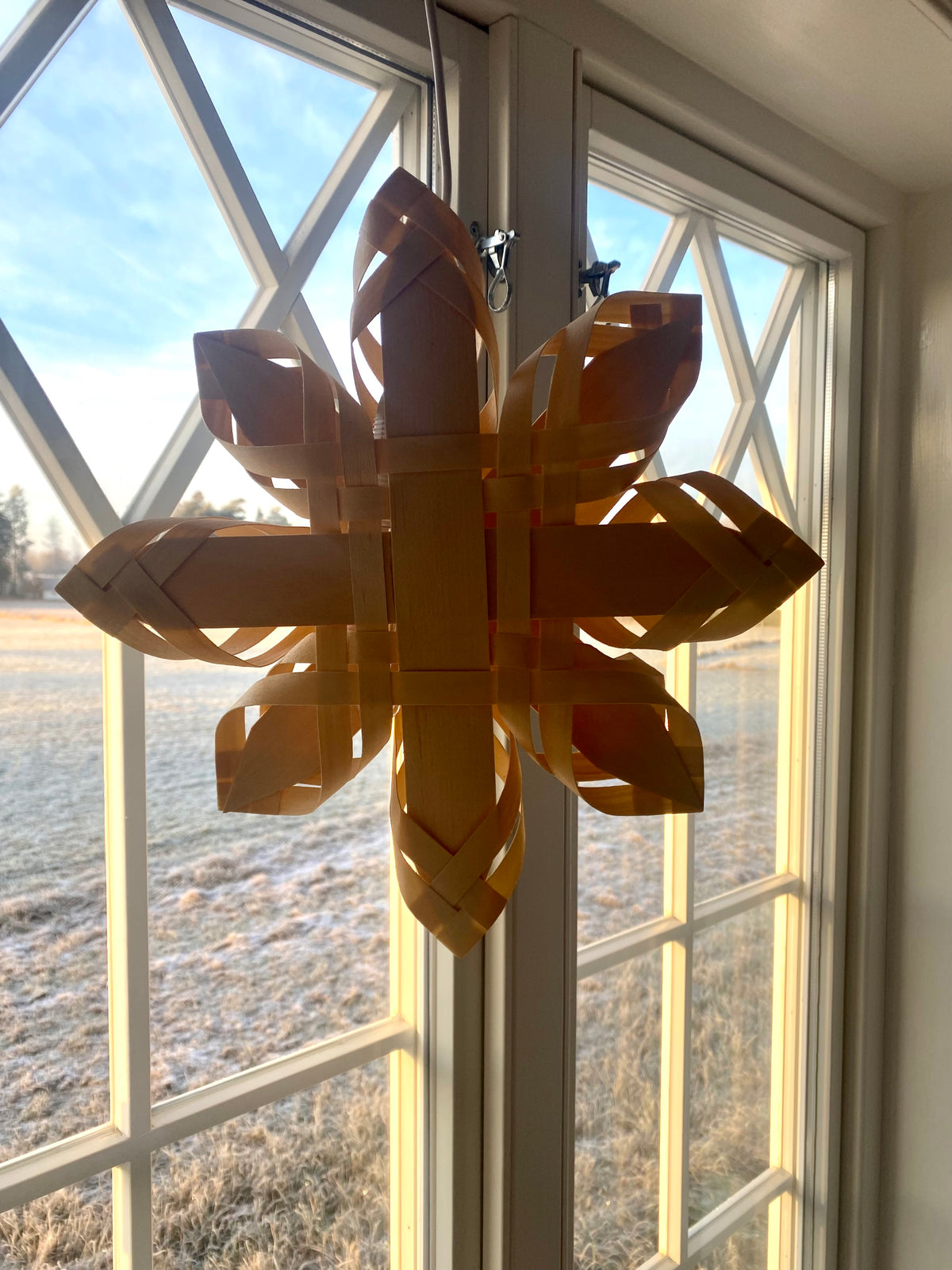 Adventsstjärna i trä