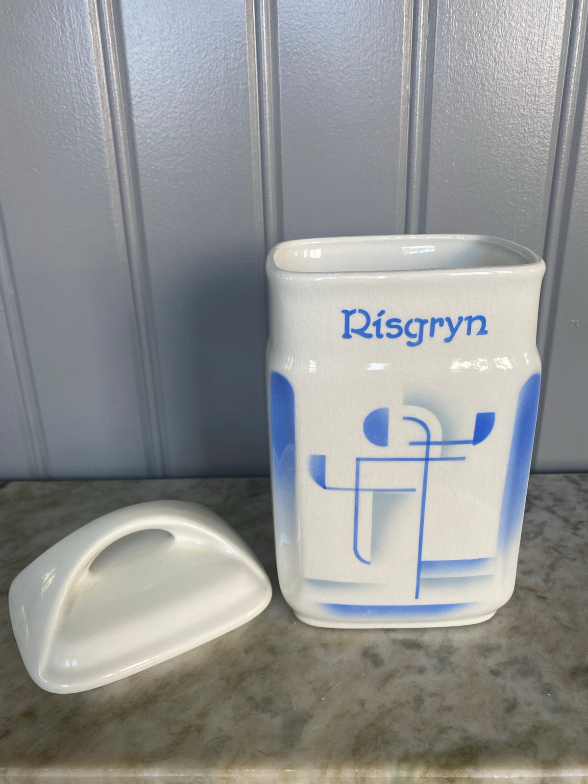 Blåvit porslinsburk ~ RISGRYN