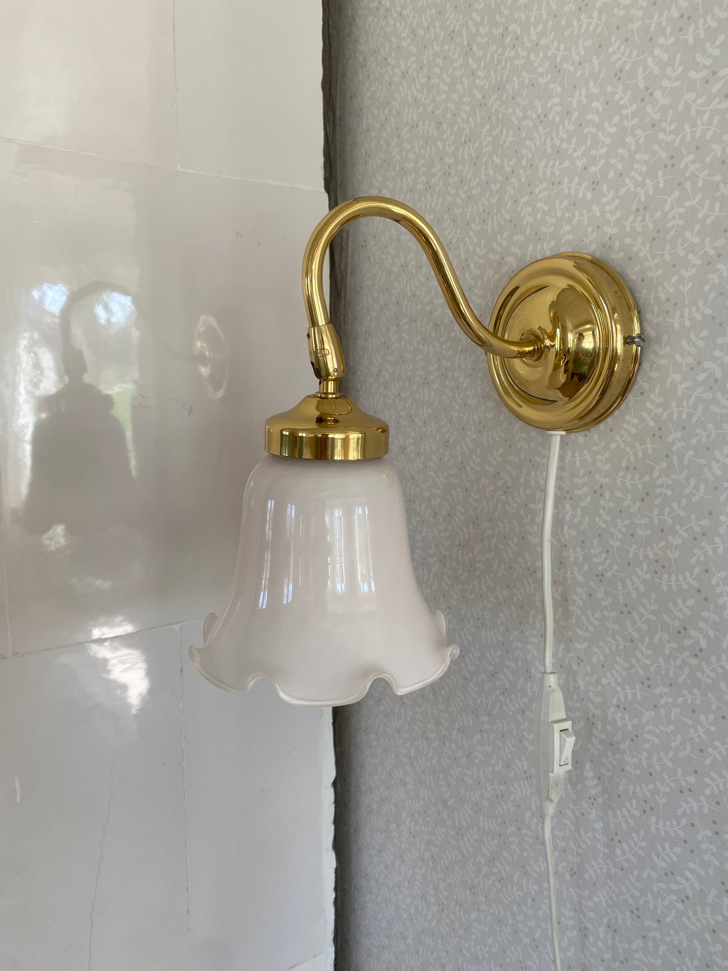 Gräddbakelse till vägglampa