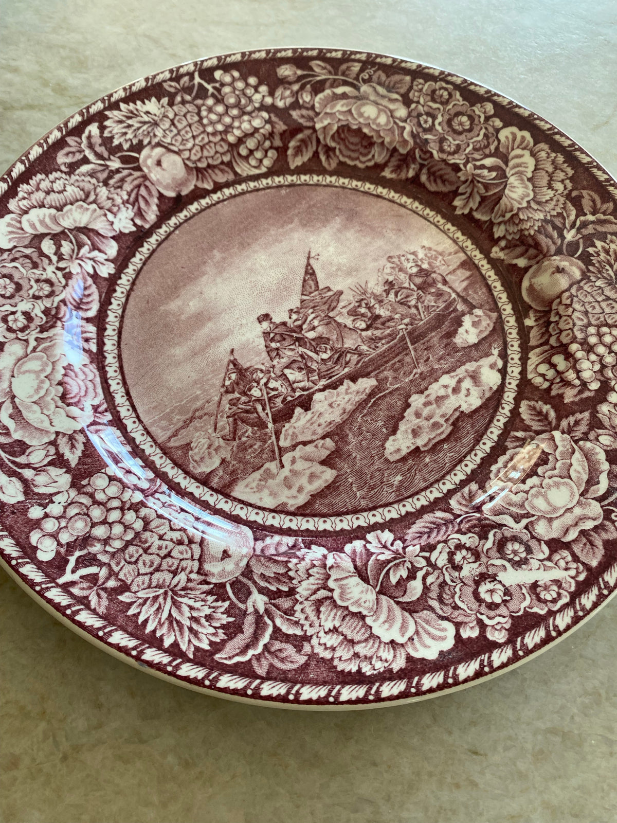 Mattallrik i vinrött - Staffordshire Engelskt porslin