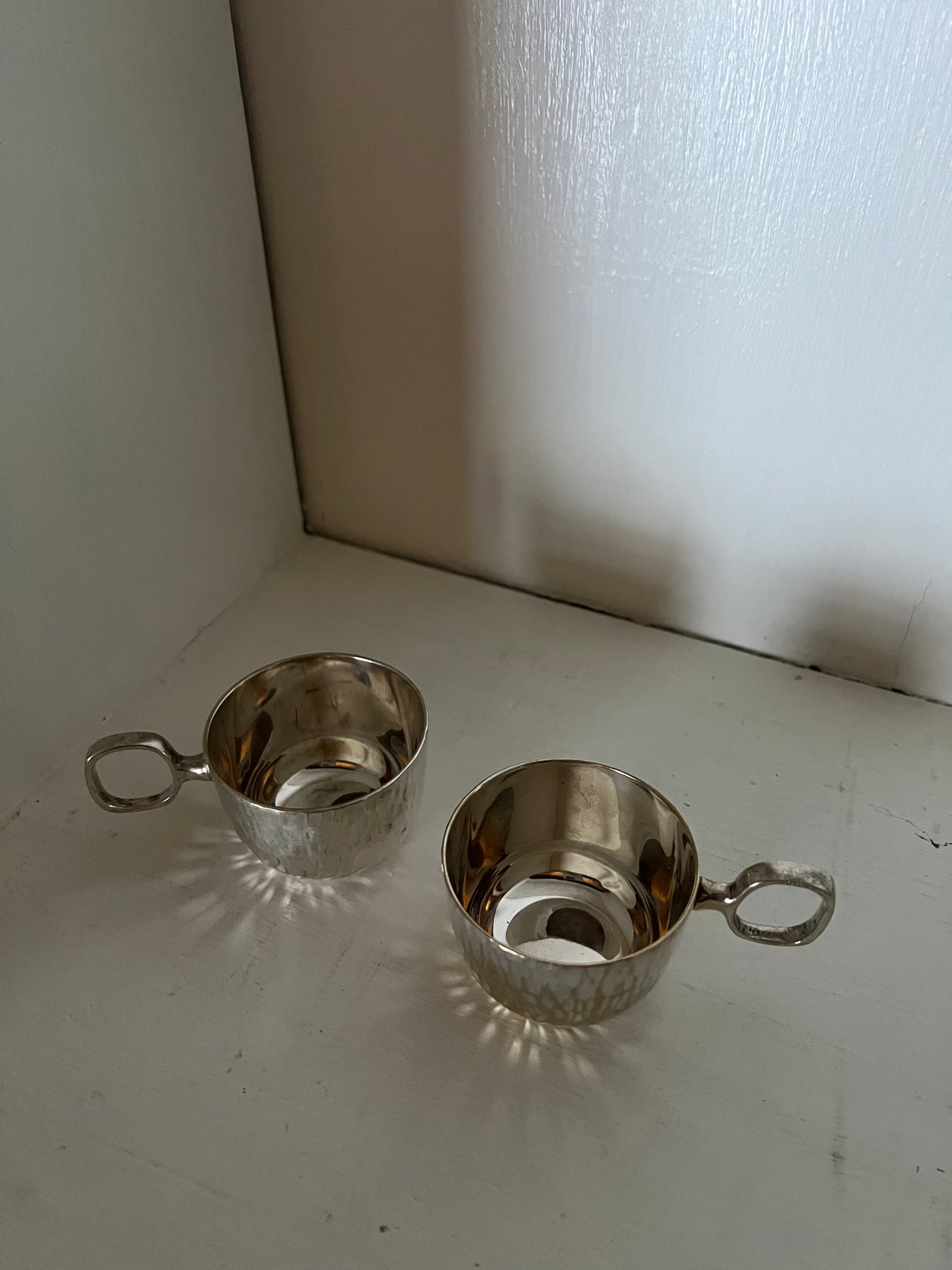 Glöggmuggar tenn, 2st