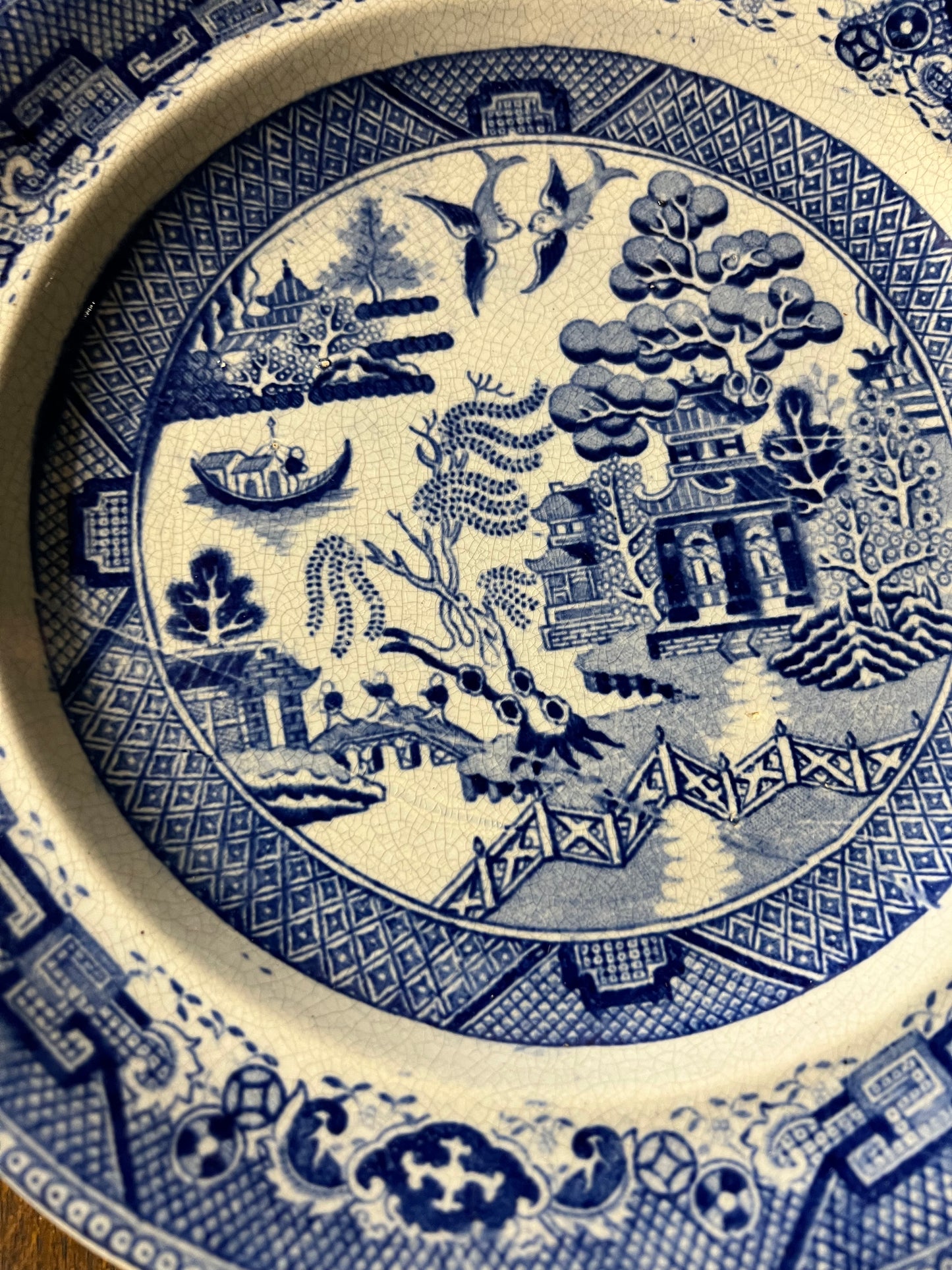 Blåvit tallrik - Staffordshire