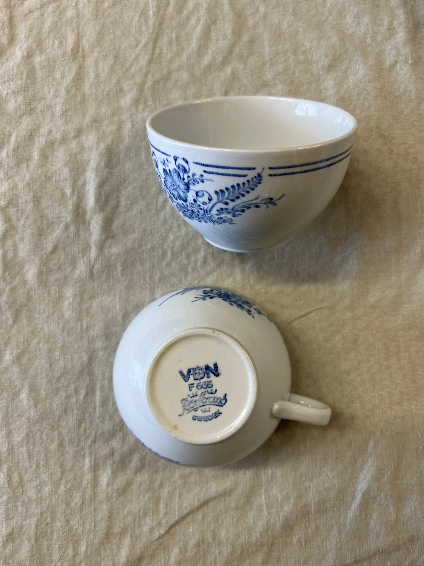 Fågel blå Rörstrand - två kaffekoppar